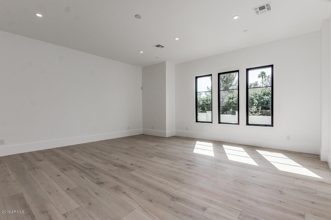 SUNBURST FARMS EAST 6 - Residential