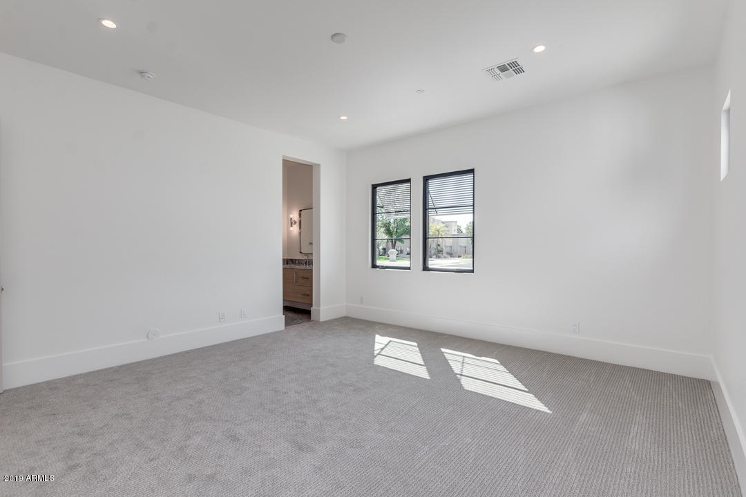 SUNBURST FARMS EAST 6 - Residential