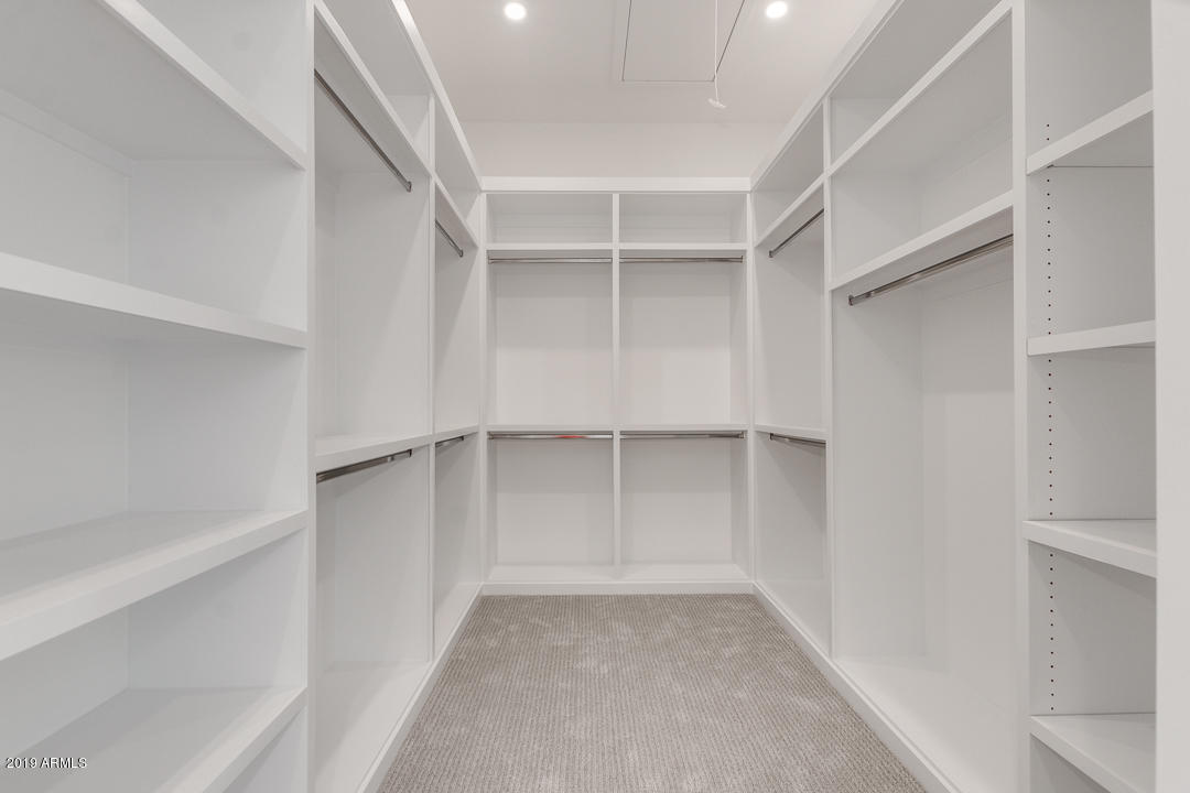 SUNBURST FARMS EAST 6 - Residential
