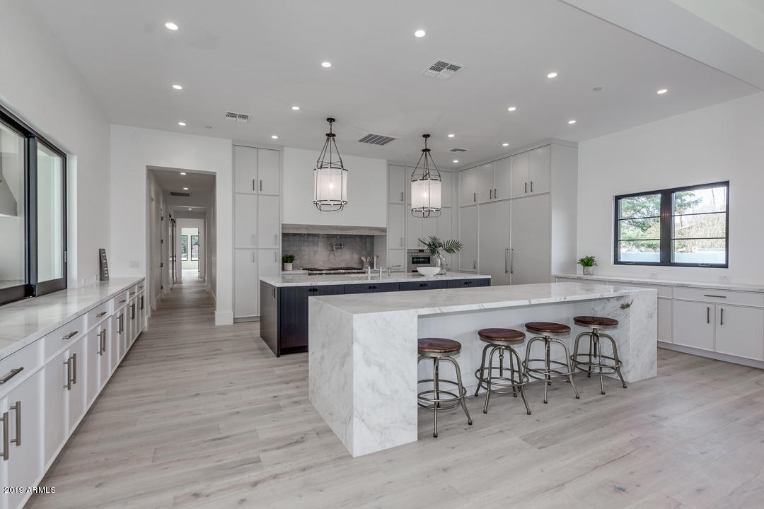 SUNBURST FARMS EAST 6 - Residential