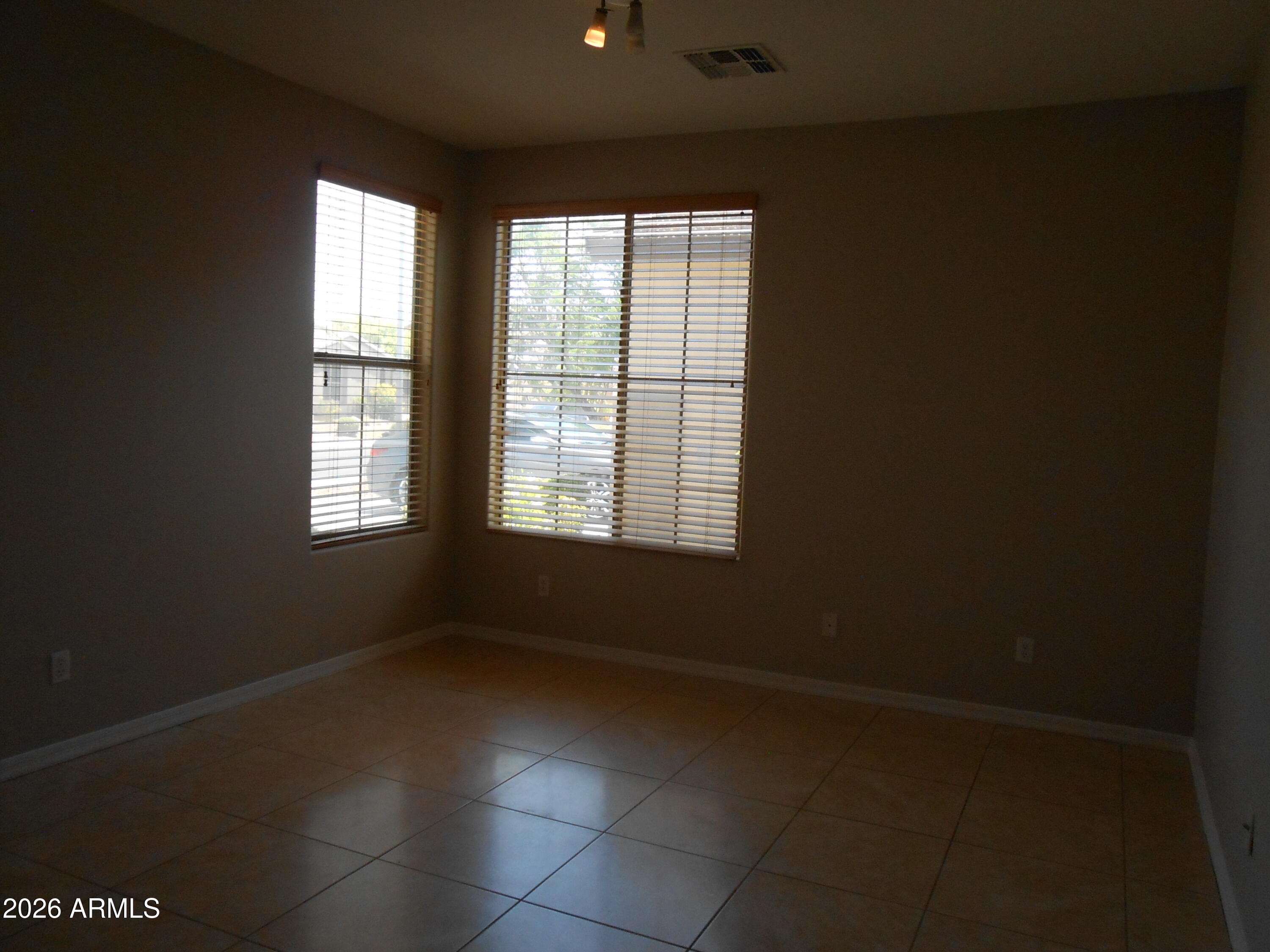 BROOKS RANCH - Residential Lease