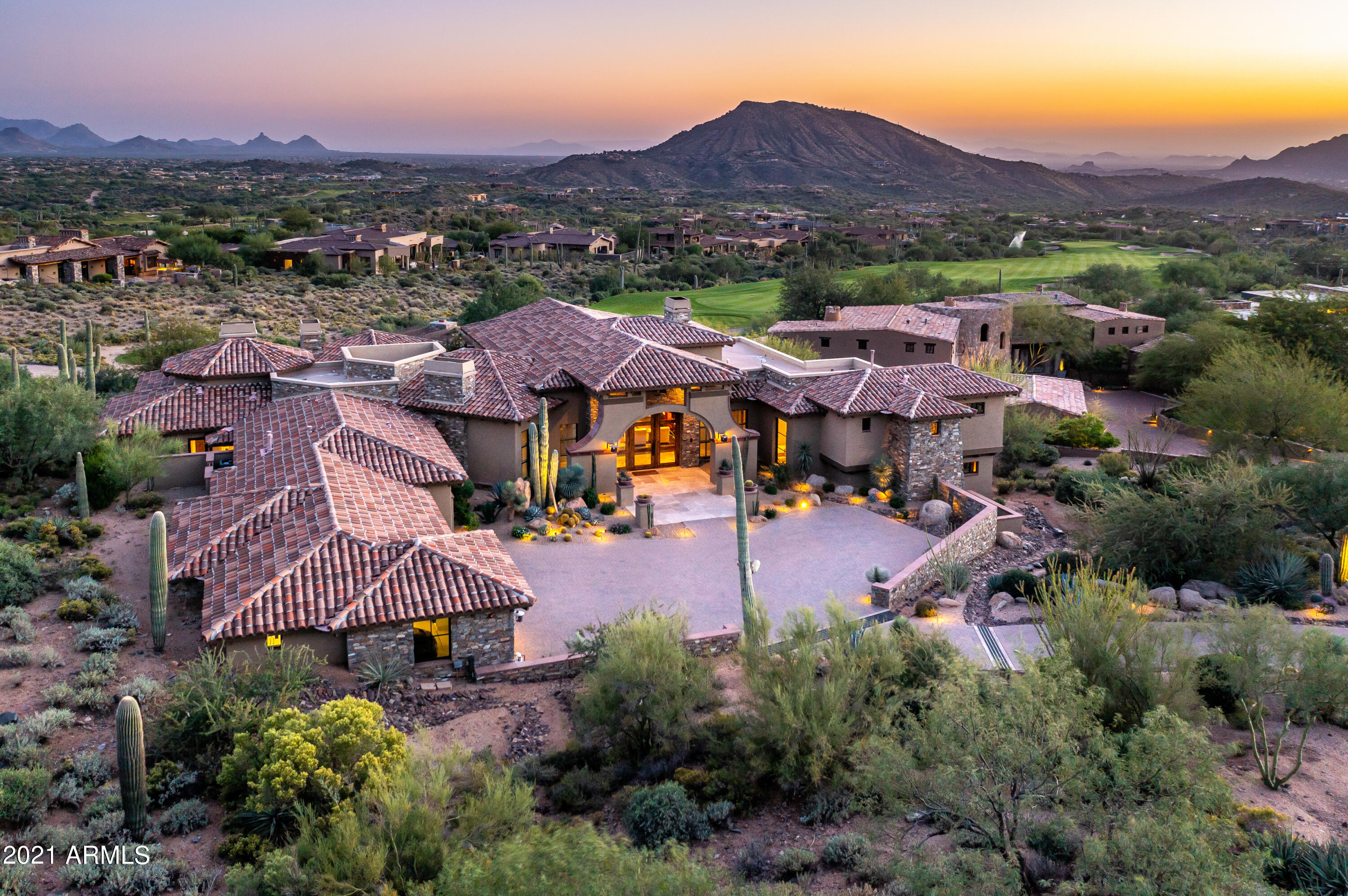 DESERT MOUNTAIN - Residential