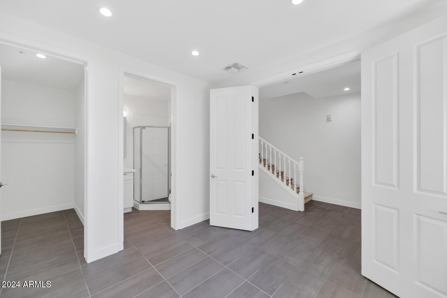 ROSEDALE RESIDENCES - Residential Lease