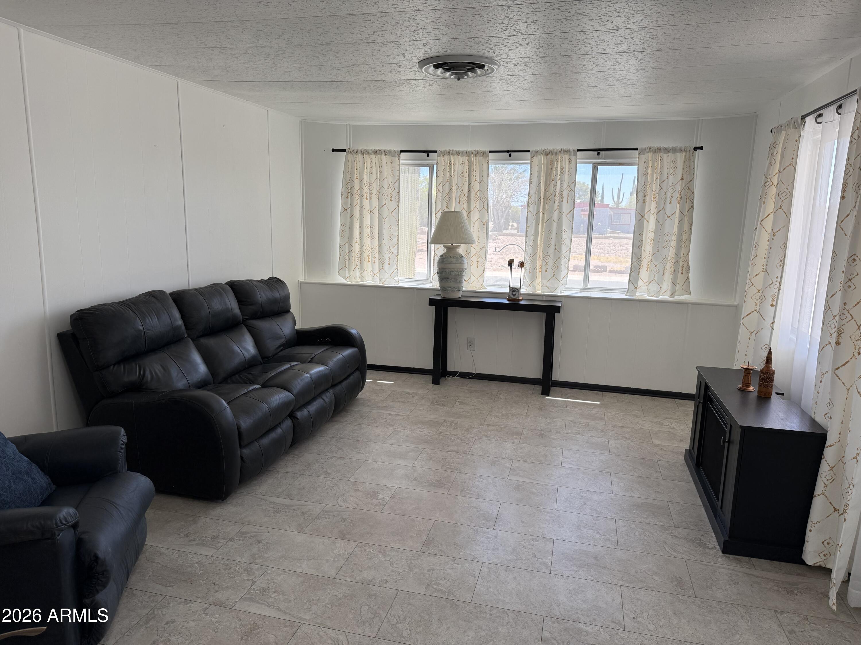 FLORENCE GARDENS UNIT A Lot 274 - Residential