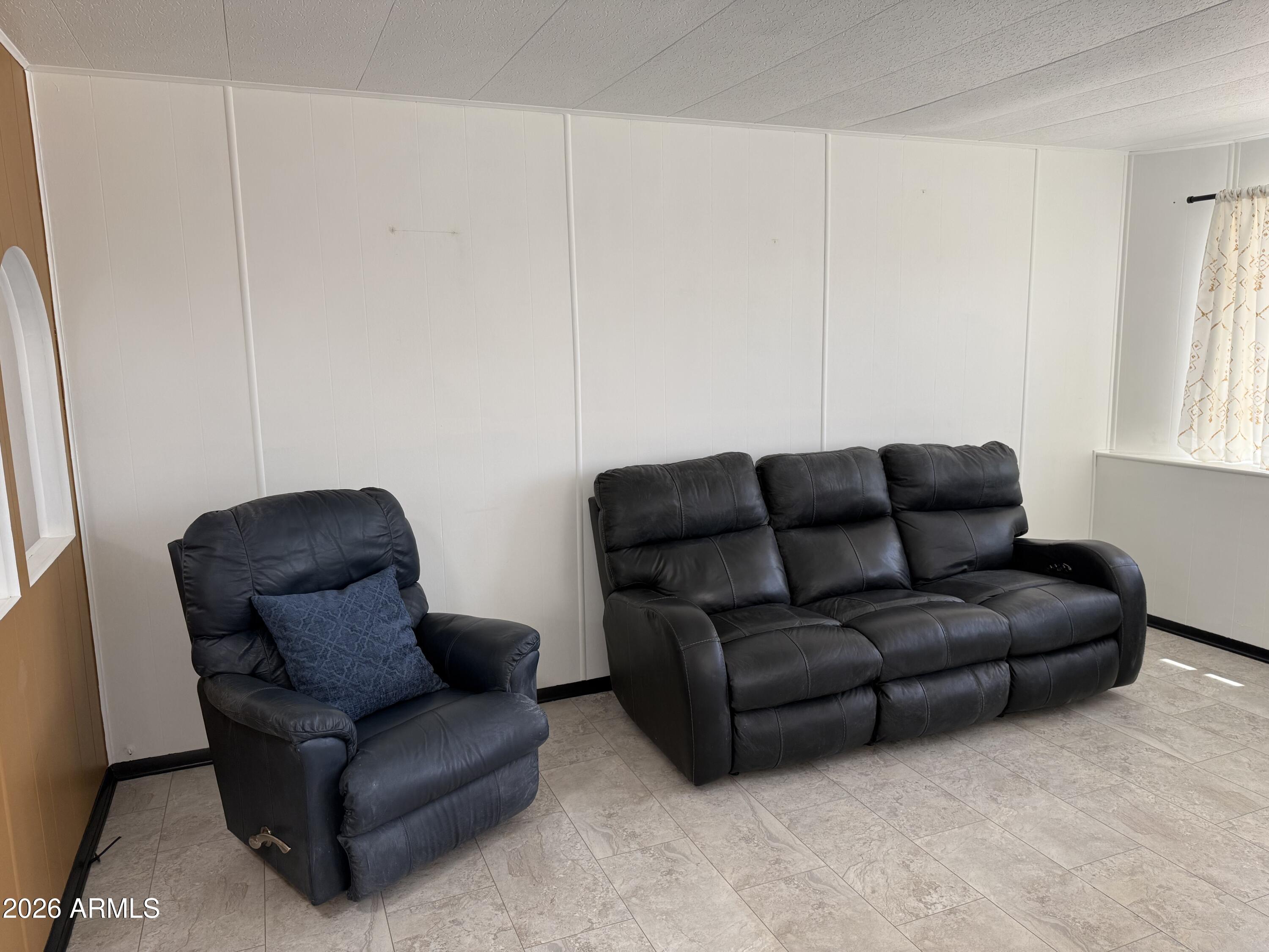FLORENCE GARDENS UNIT A Lot 274 - Residential