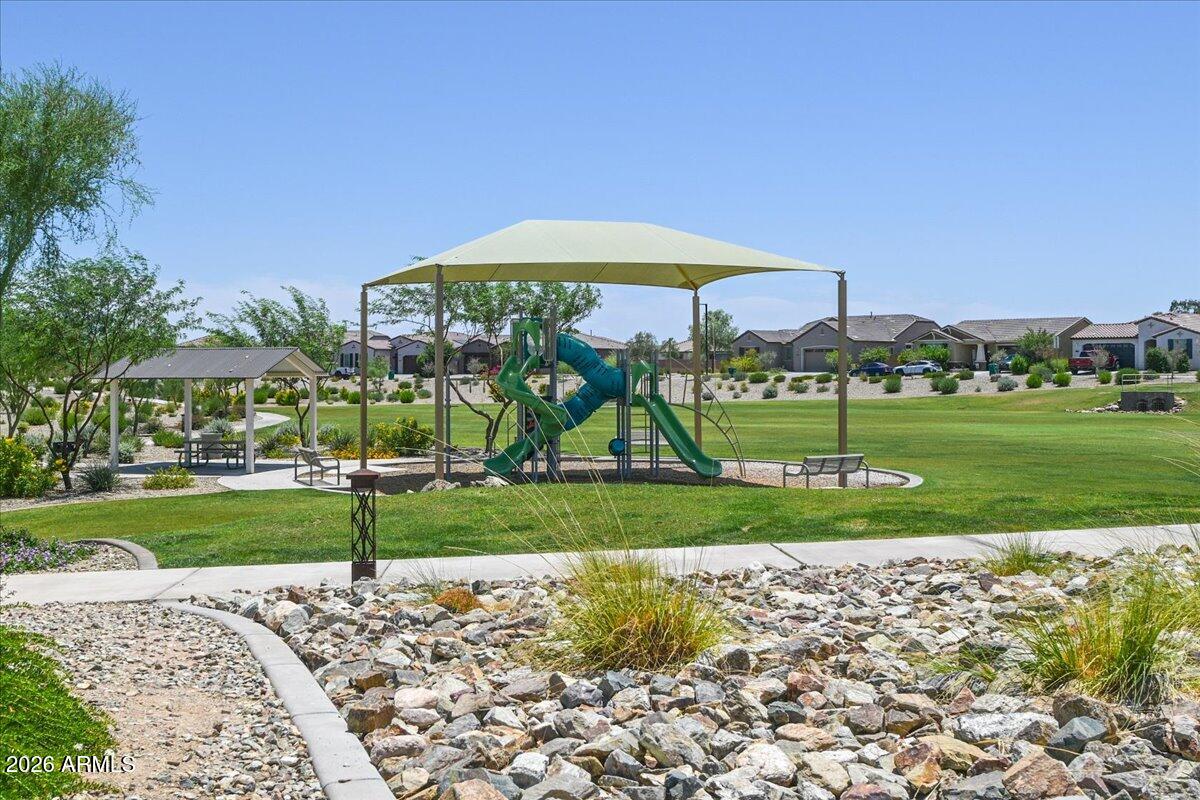 LANDINGS PARCEL 1-2 - Residential