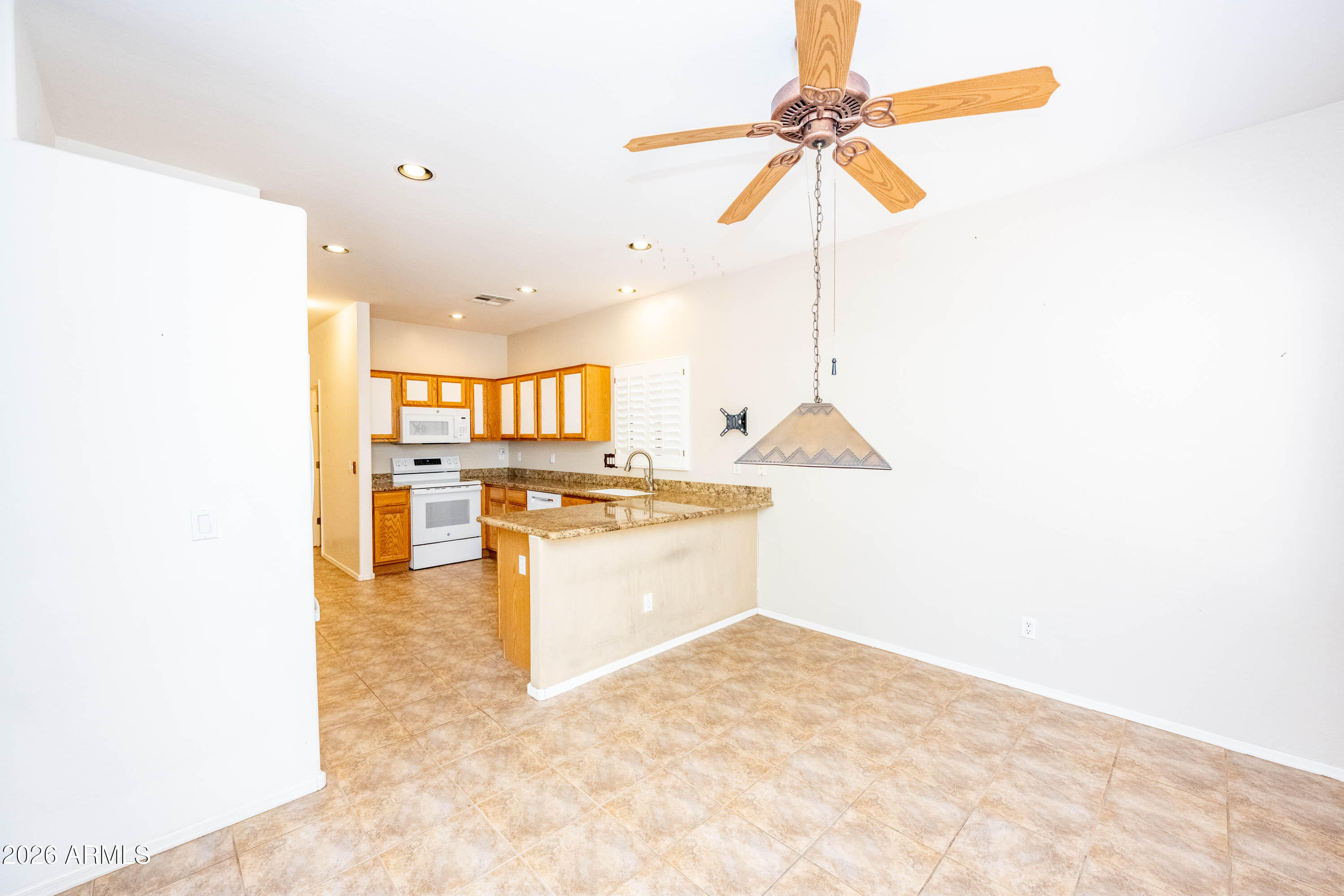 DEER VALLEY ESTATES - Residential