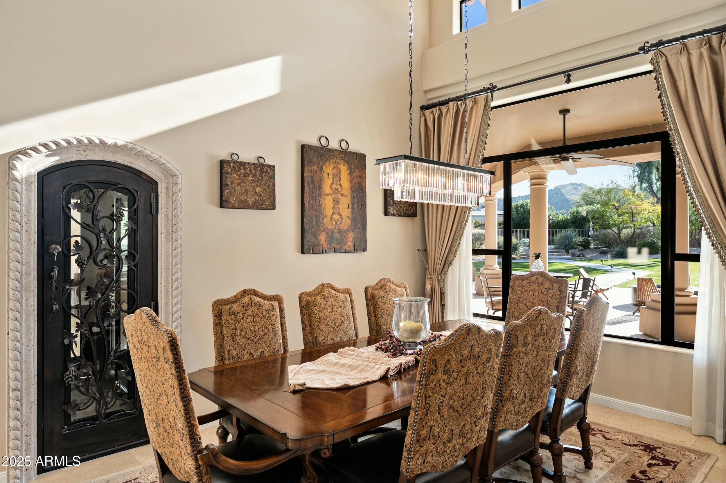 CINCO SERROS LOTS 11 & 12 - Residential
