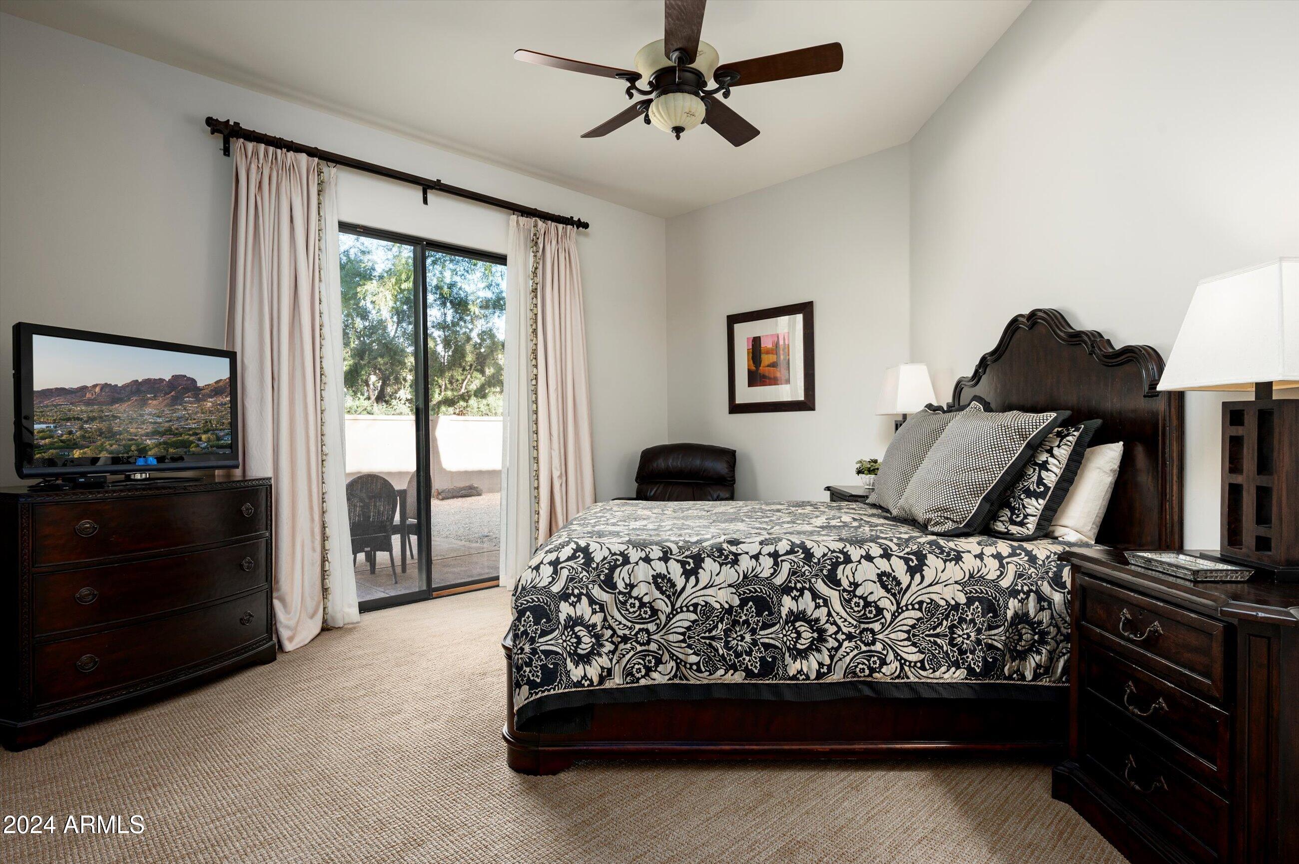 CINCO SERROS LOTS 11 & 12 - Residential