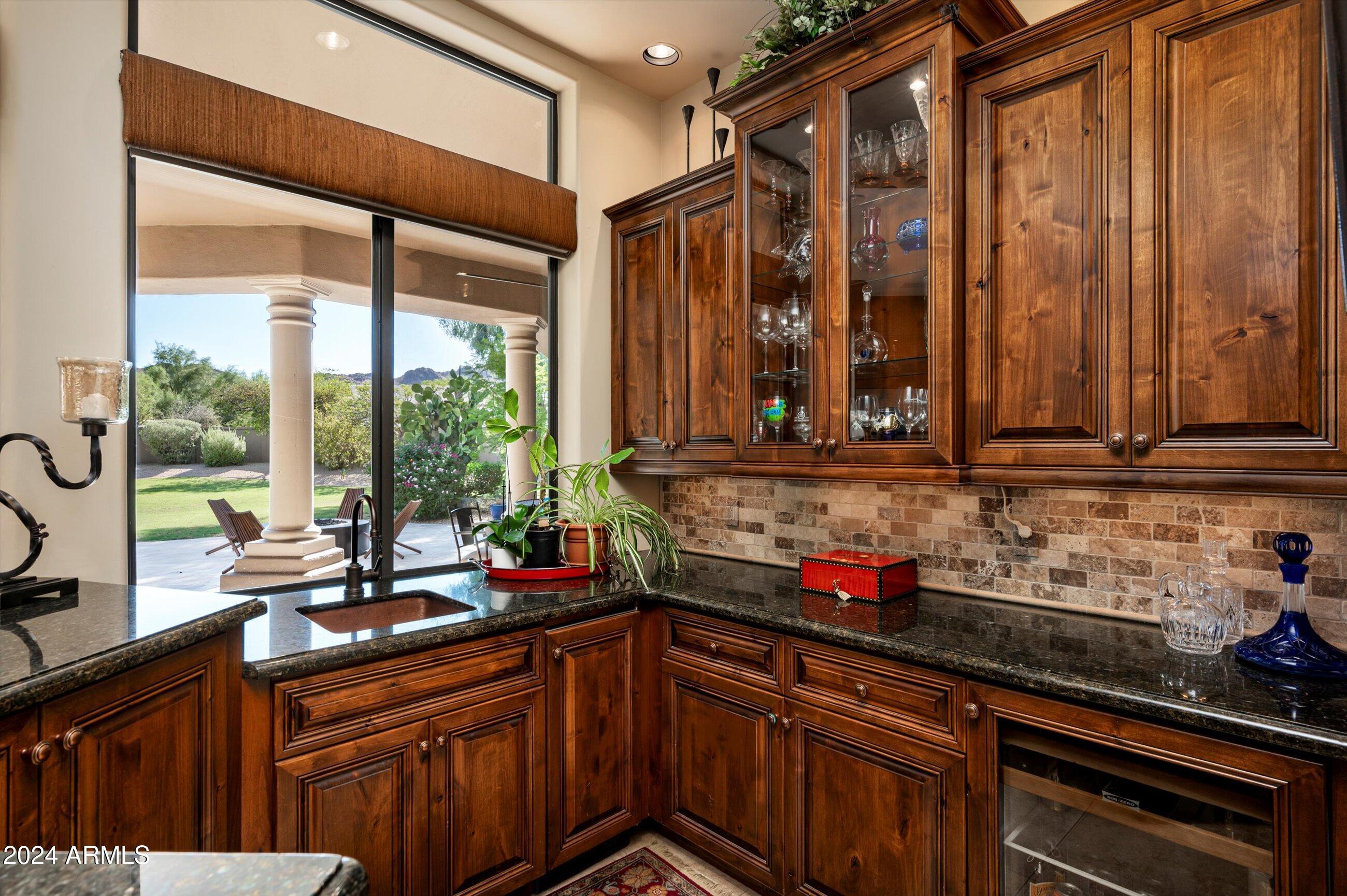 CINCO SERROS LOTS 11 & 12 - Residential