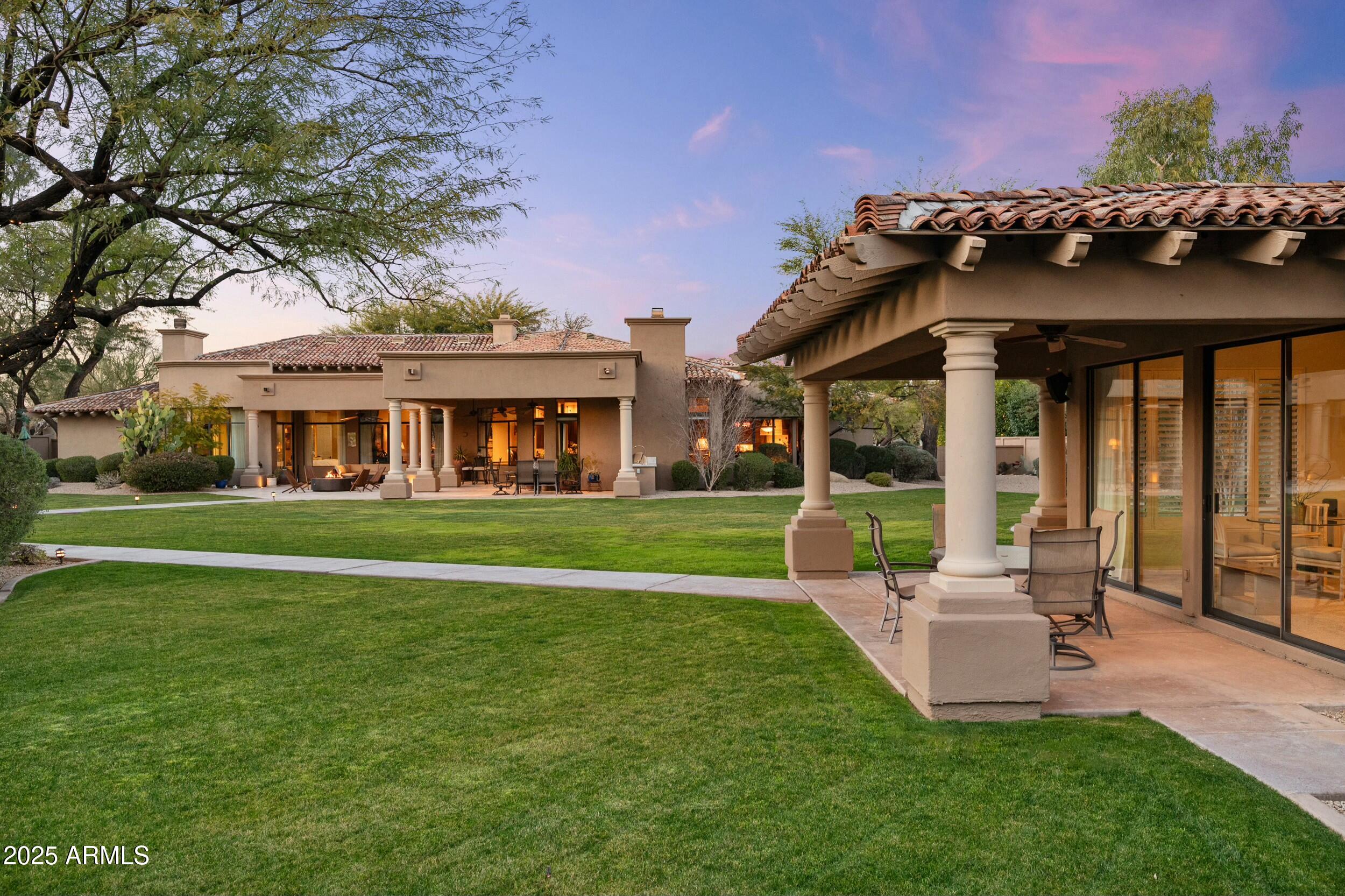 CINCO SERROS LOTS 11 & 12 - Residential