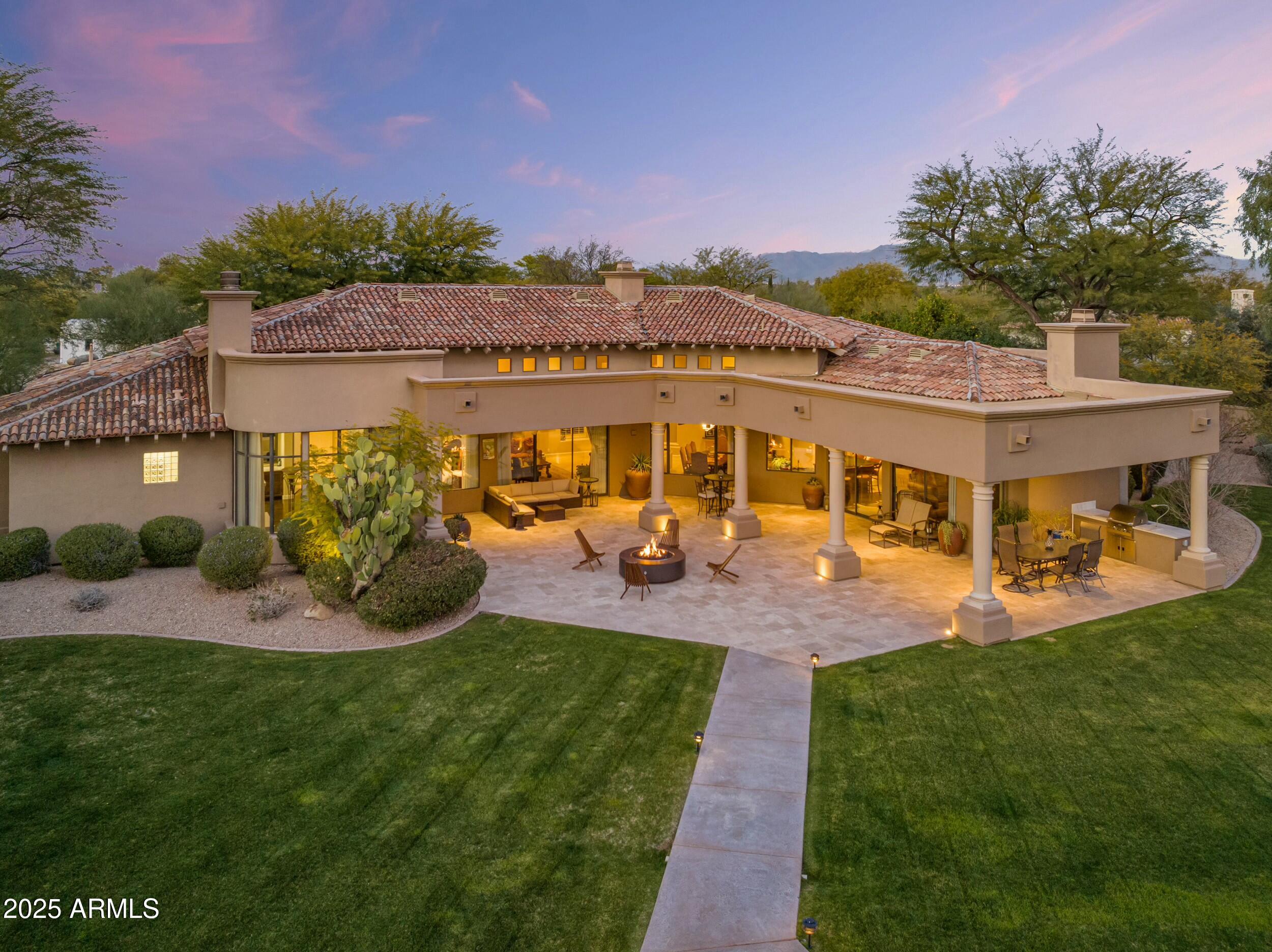 CINCO SERROS LOTS 11 & 12 - Residential