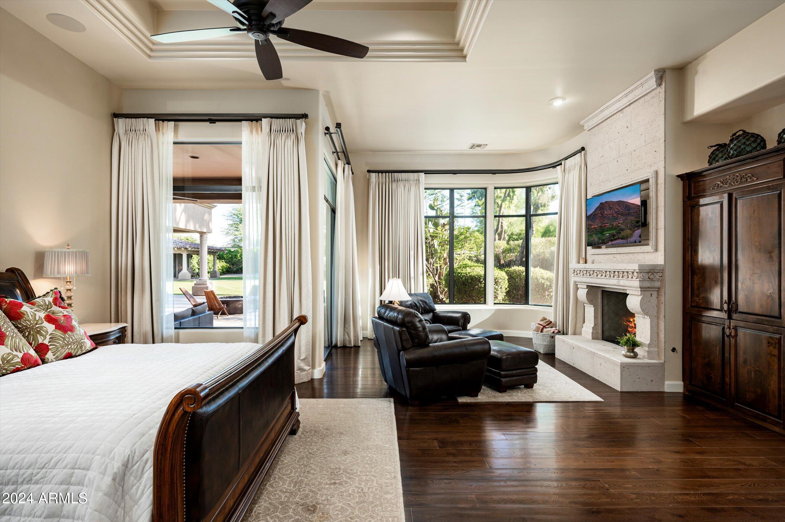 CINCO SERROS LOTS 11 & 12 - Residential