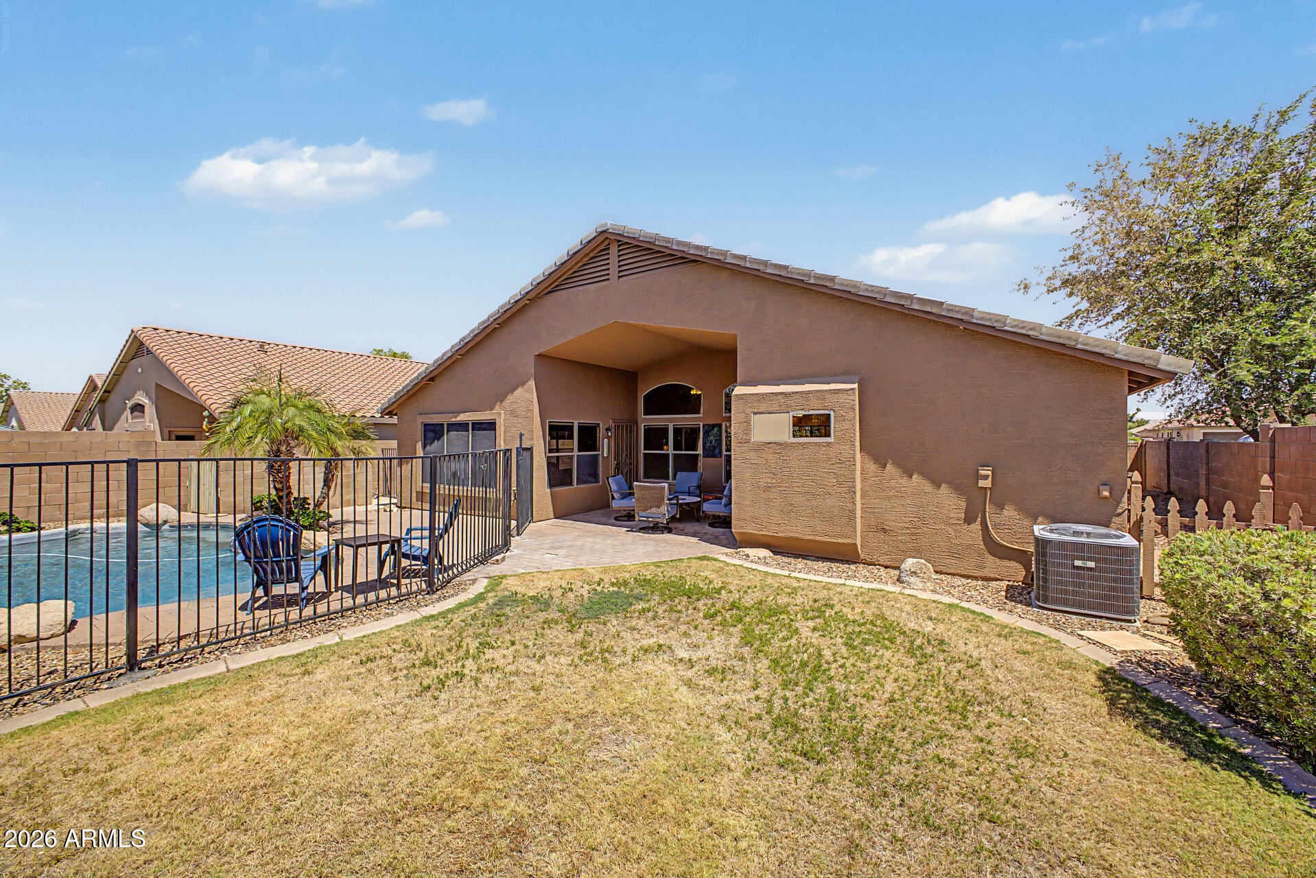 MERIDIAN POINTE - Residential