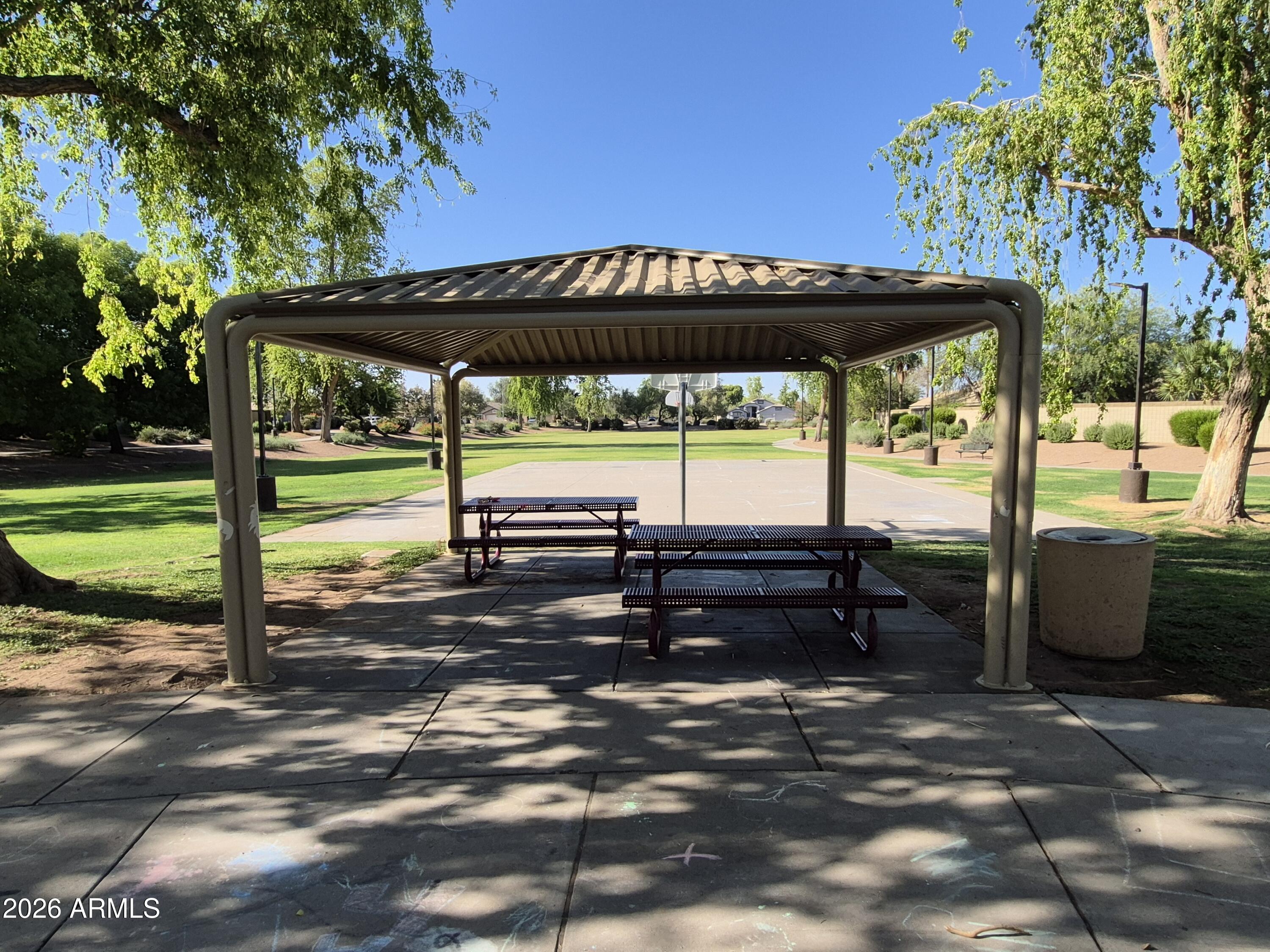 MERIDIAN POINTE - Residential