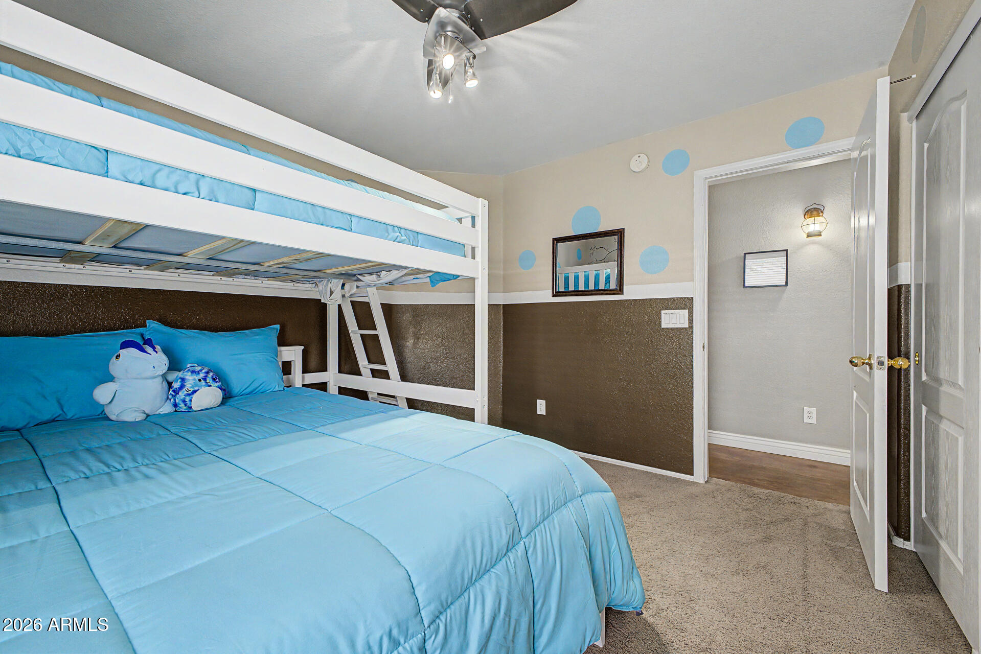 MERIDIAN POINTE - Residential