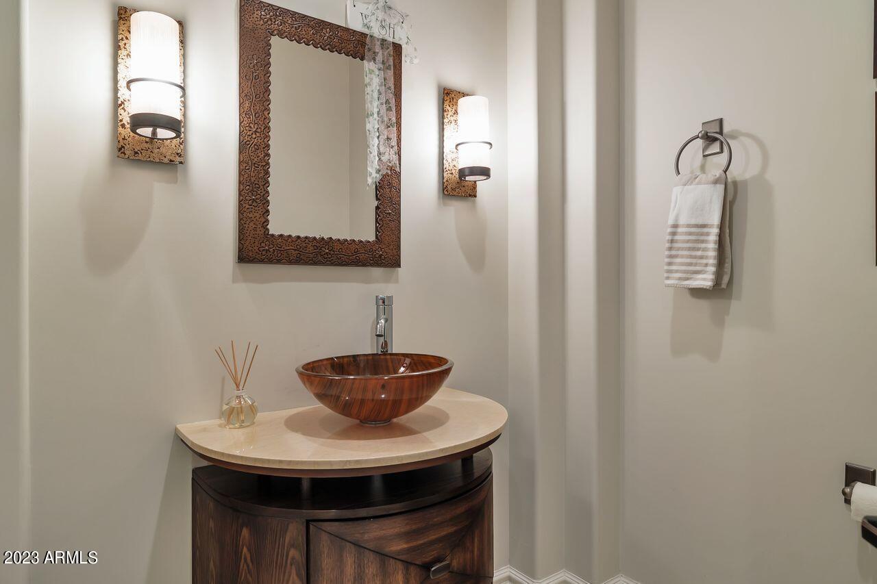 DOUBLETREE RANCHOS 2 - Residential