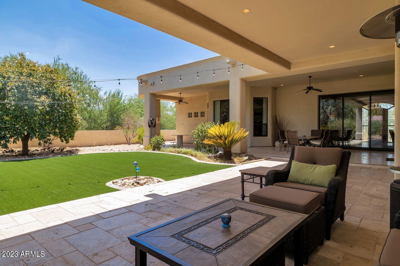 DOUBLETREE RANCHOS 2 - Residential