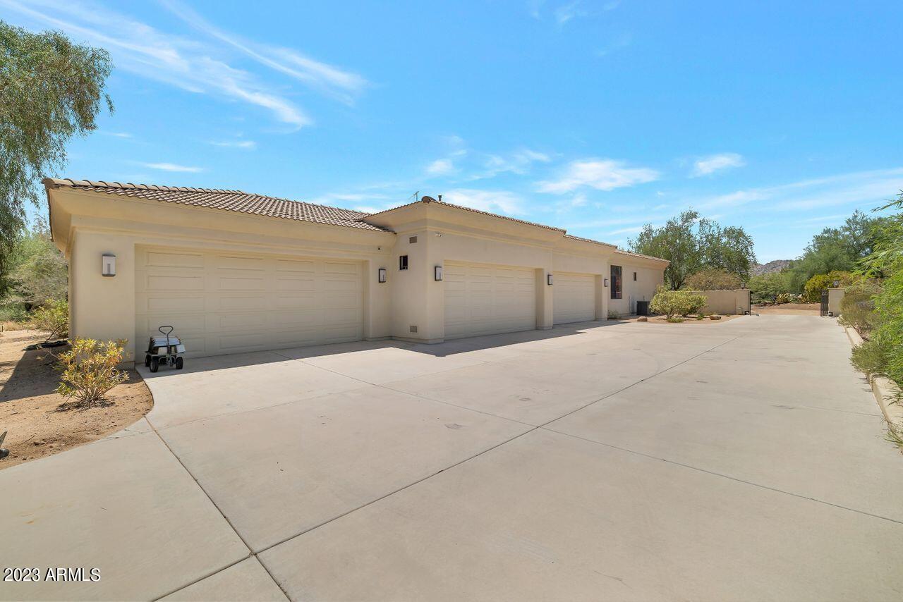 DOUBLETREE RANCHOS 2 - Residential