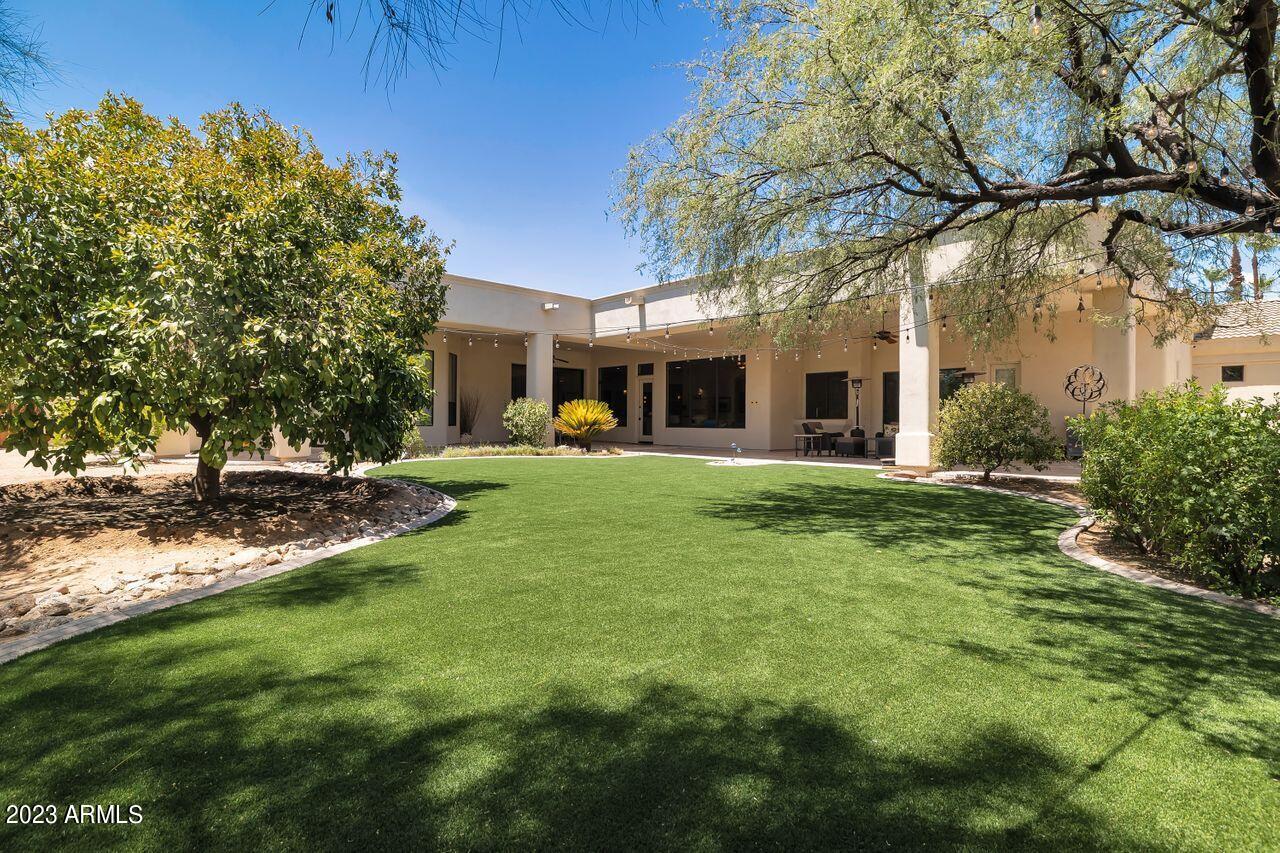 DOUBLETREE RANCHOS 2 - Residential
