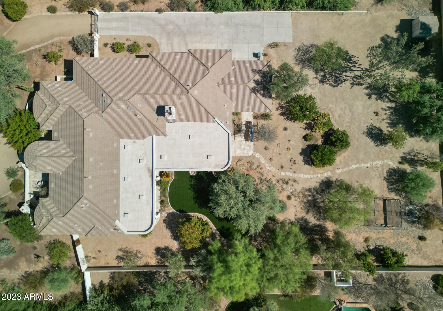 DOUBLETREE RANCHOS 2 - Residential