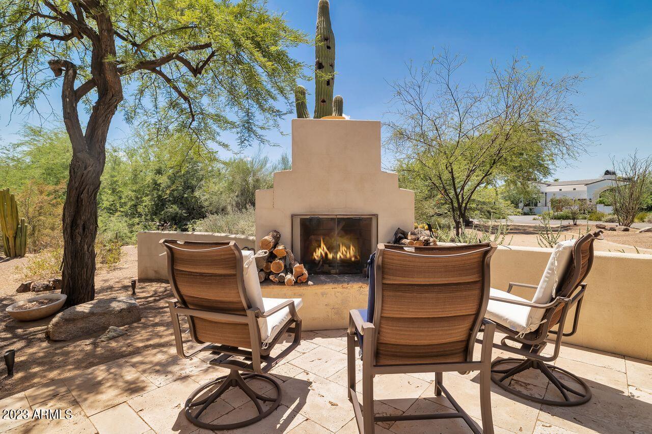 DOUBLETREE RANCHOS 2 - Residential