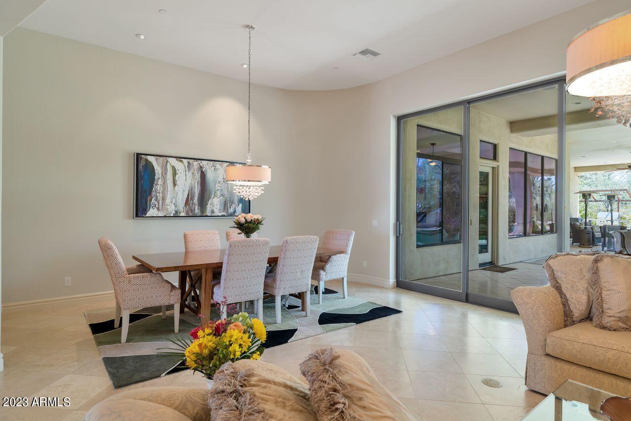 DOUBLETREE RANCHOS 2 - Residential