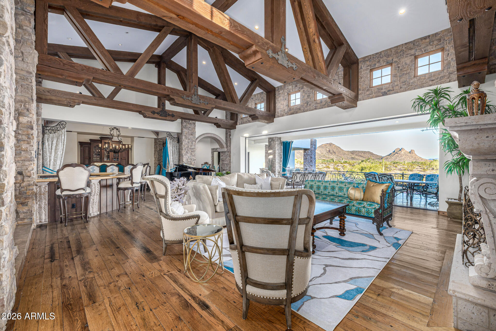 LOS DIAMANTES - Residential