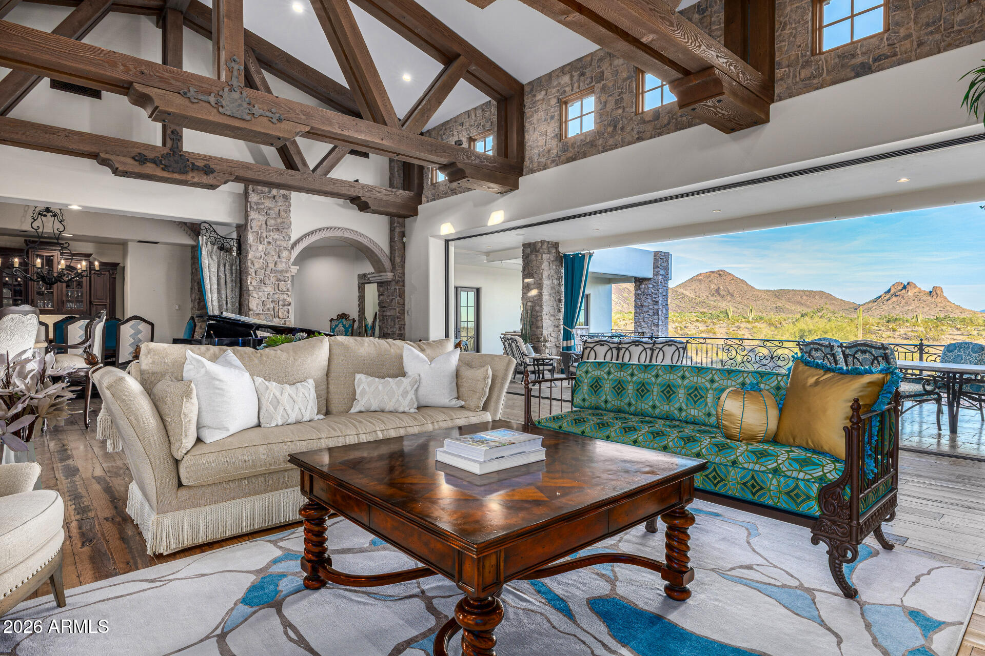 LOS DIAMANTES - Residential