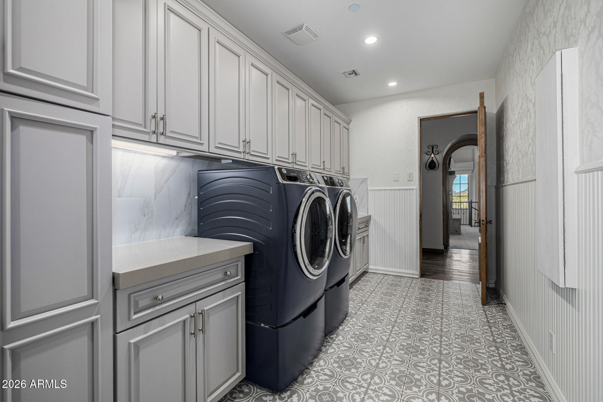 LOS DIAMANTES - Residential