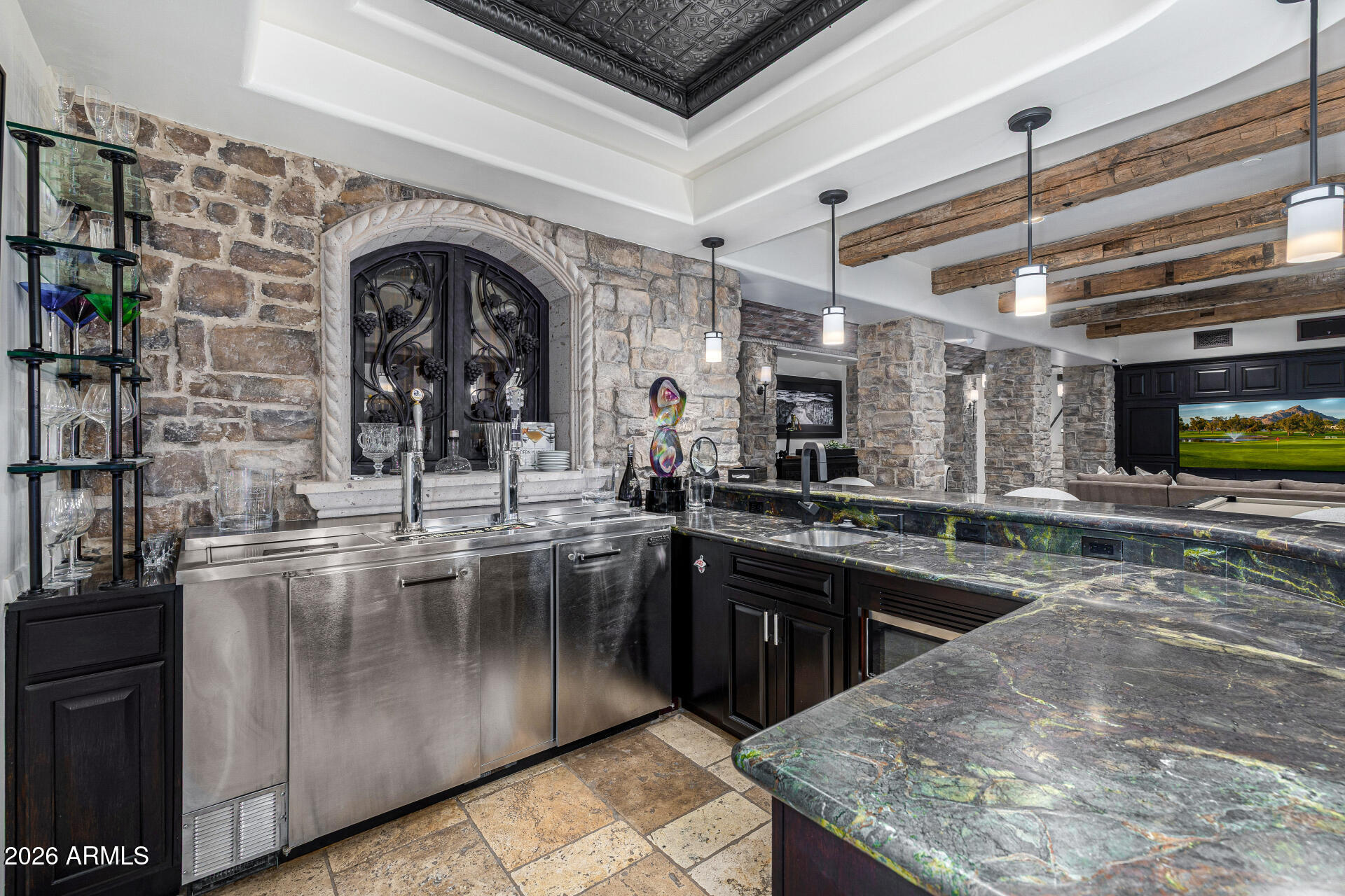 LOS DIAMANTES - Residential
