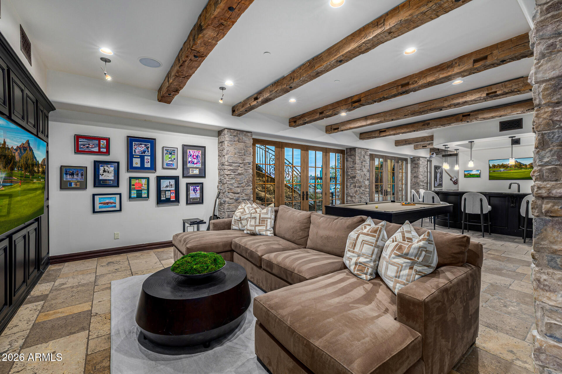 LOS DIAMANTES - Residential