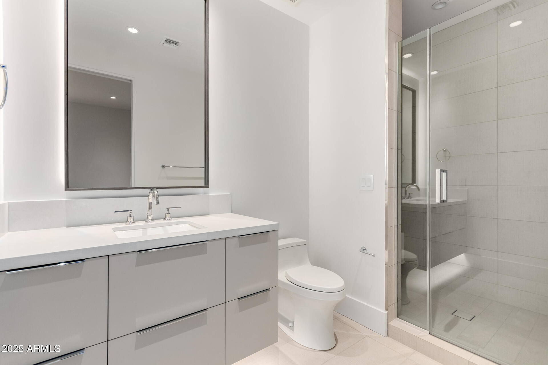 RITZ-CARLTON - Residential