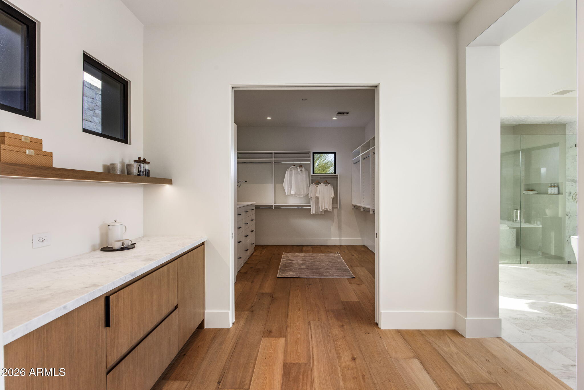 WHISPER ROCK UNIT 1 - Residential