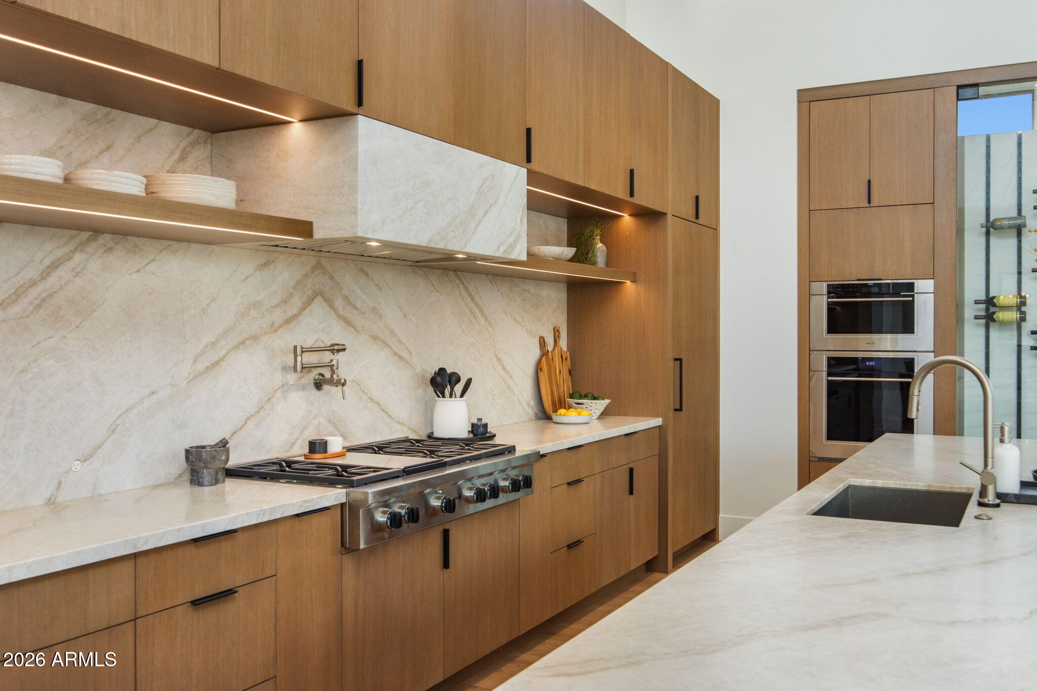 WHISPER ROCK UNIT 1 - Residential