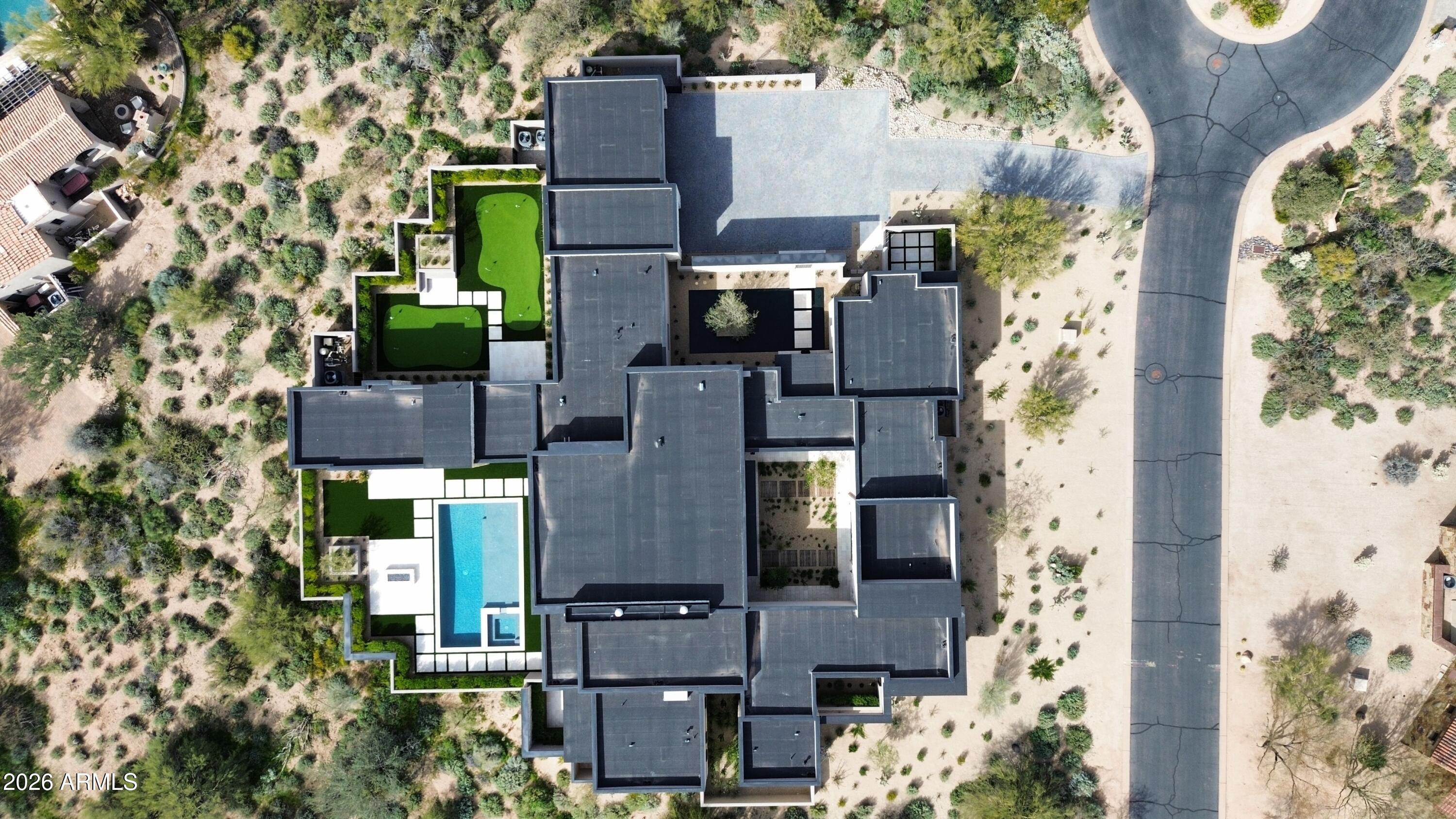 WHISPER ROCK UNIT 1 - Residential