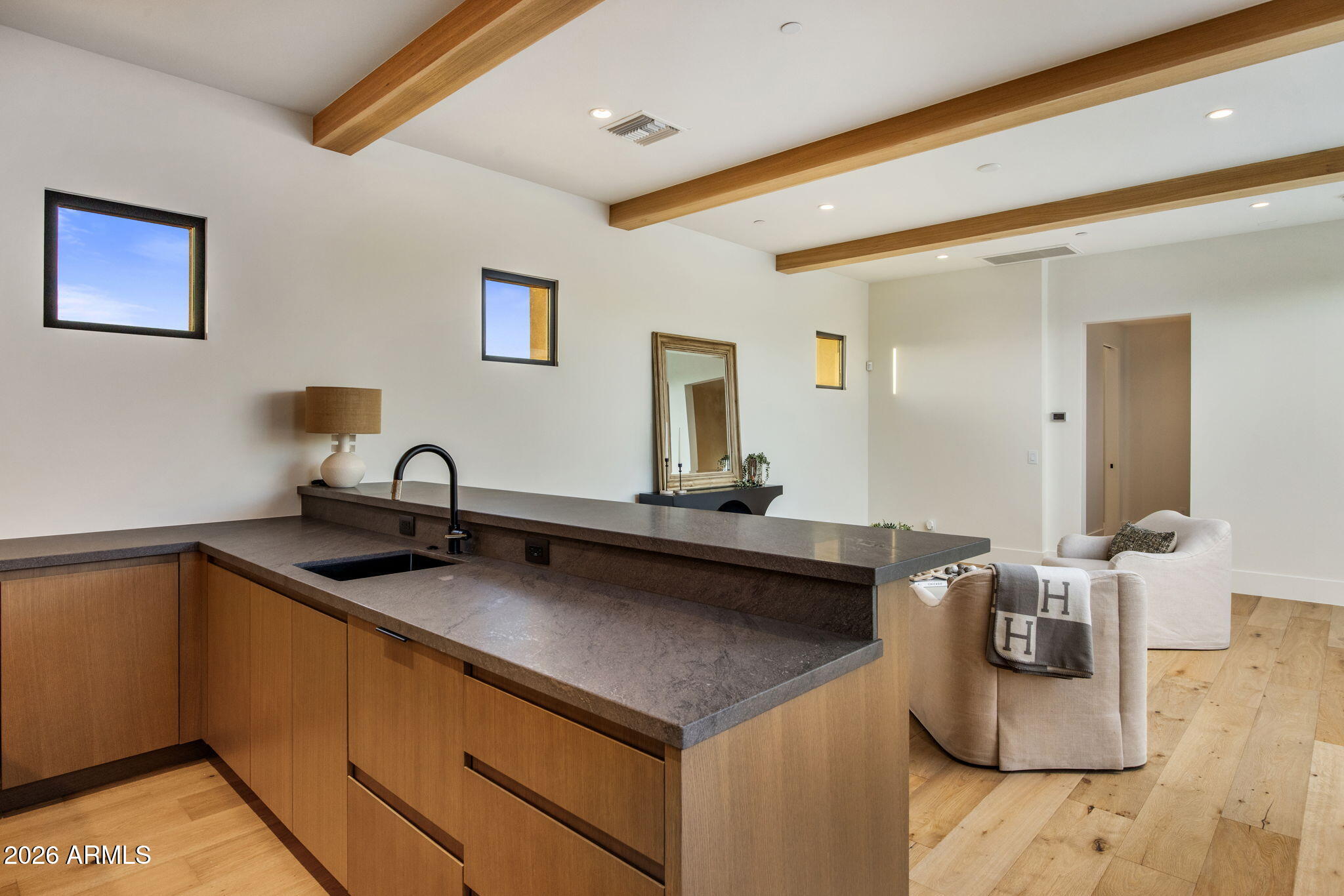 WHISPER ROCK UNIT 1 - Residential
