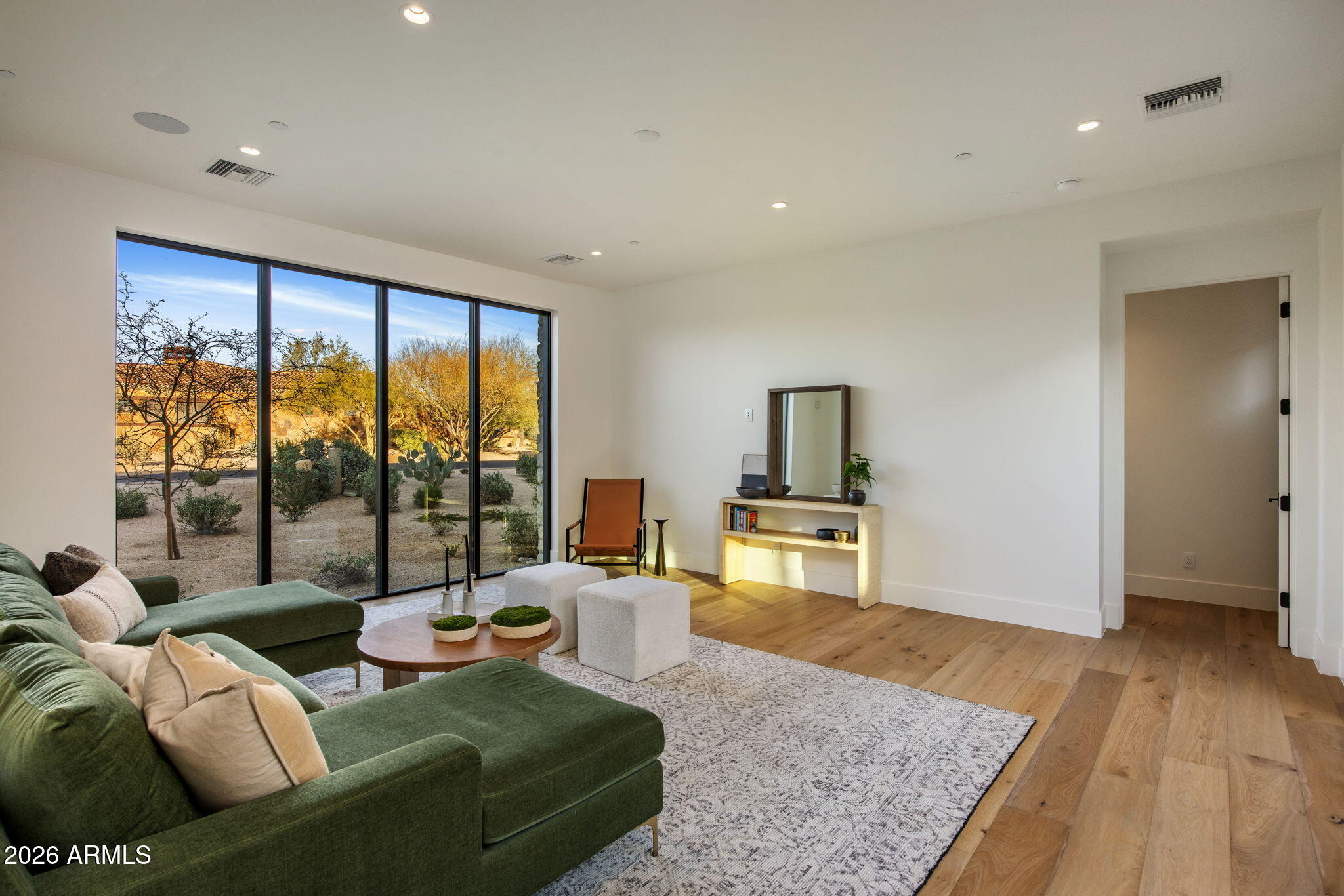 WHISPER ROCK UNIT 1 - Residential