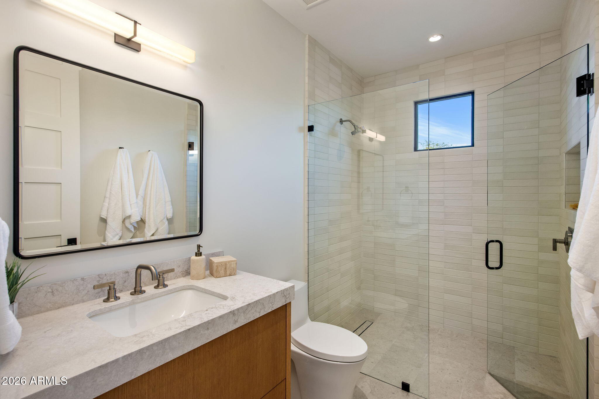 WHISPER ROCK UNIT 1 - Residential