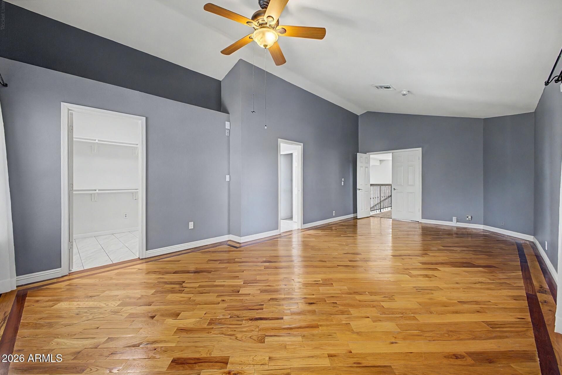 HONEYRIDGE MANOR - Residential