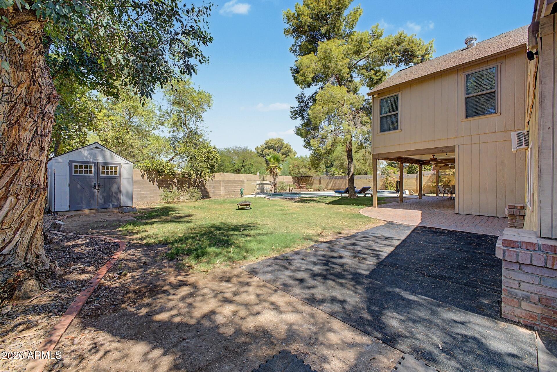 HONEYRIDGE MANOR - Residential