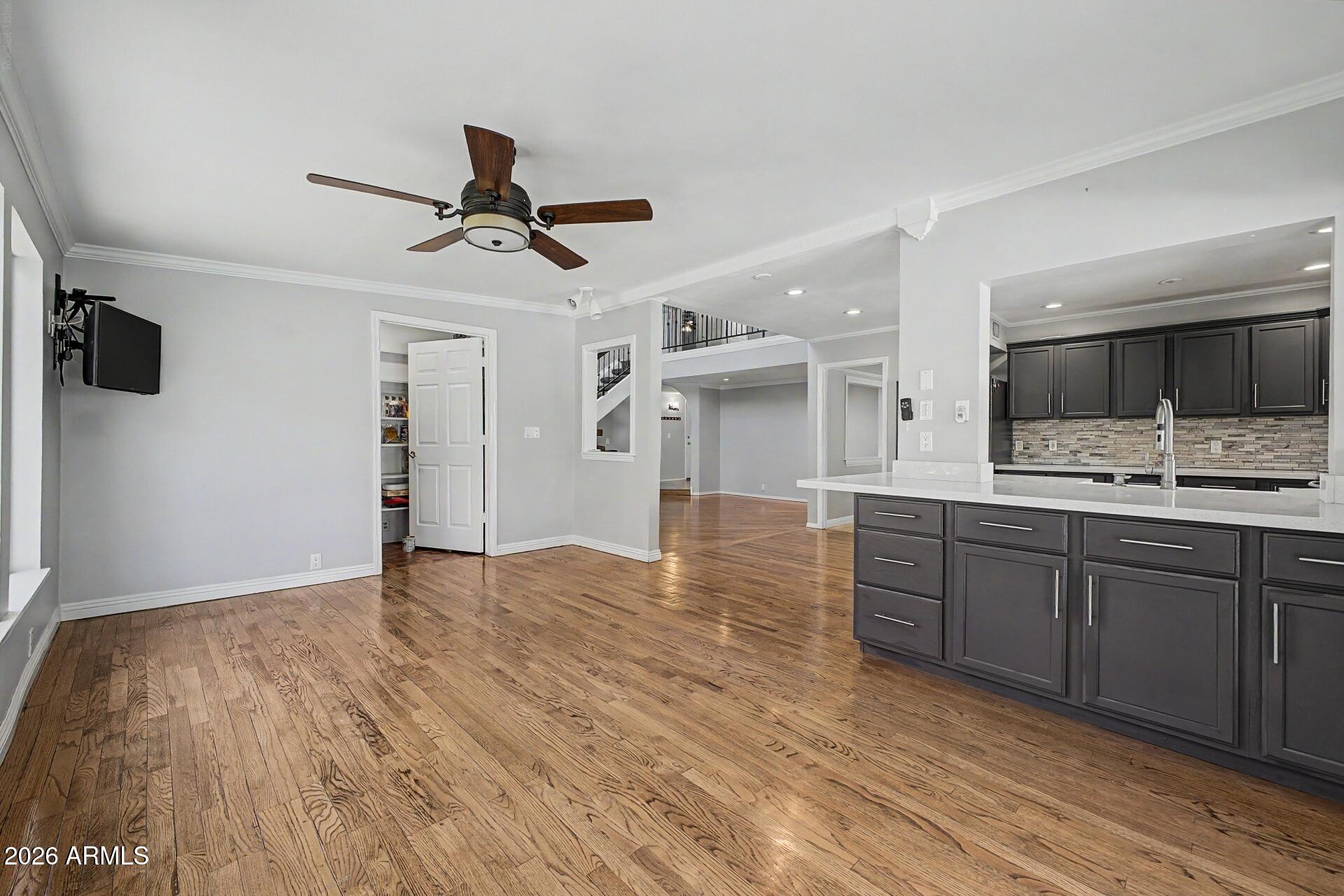 HONEYRIDGE MANOR - Residential