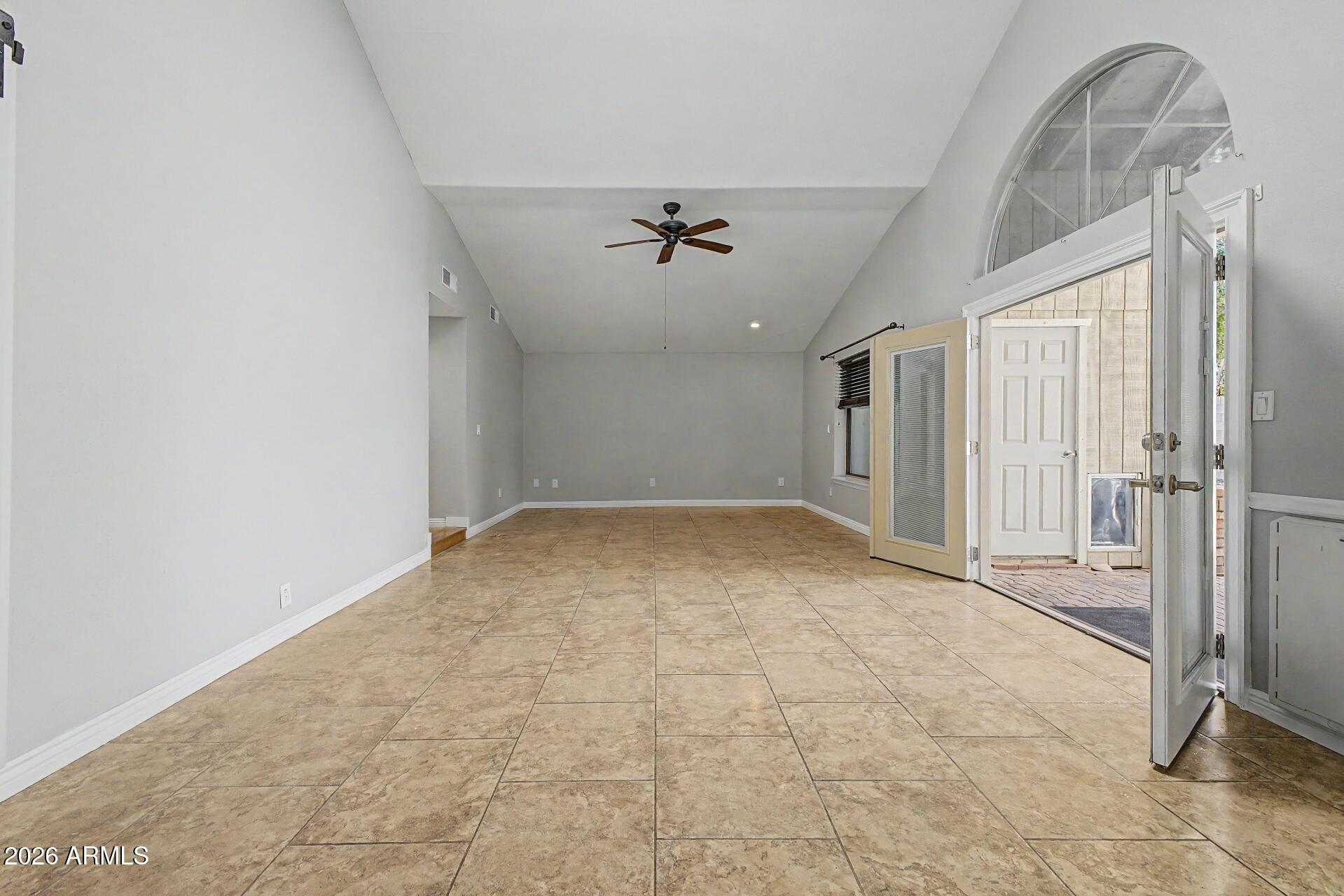 HONEYRIDGE MANOR - Residential