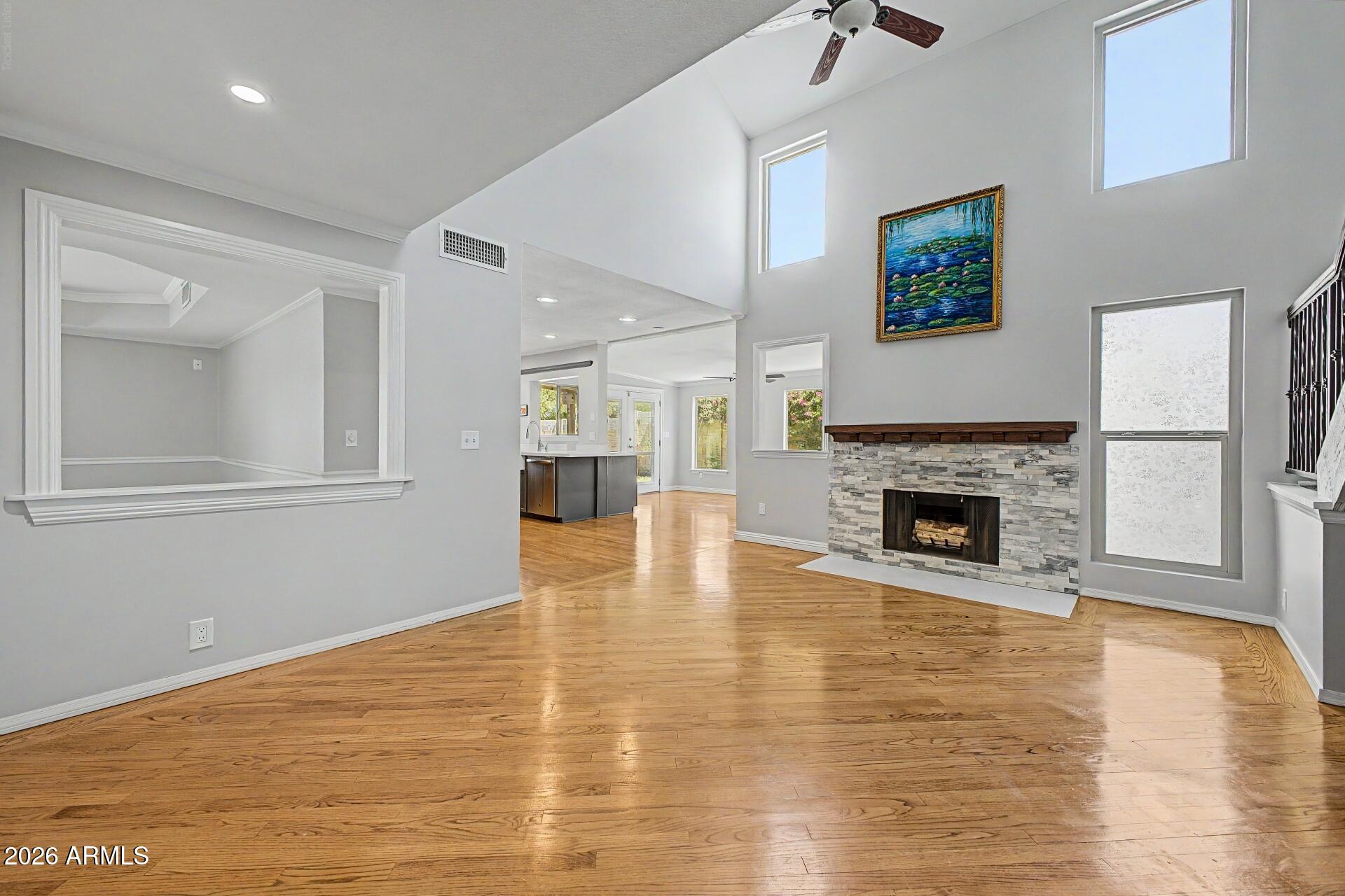 HONEYRIDGE MANOR - Residential
