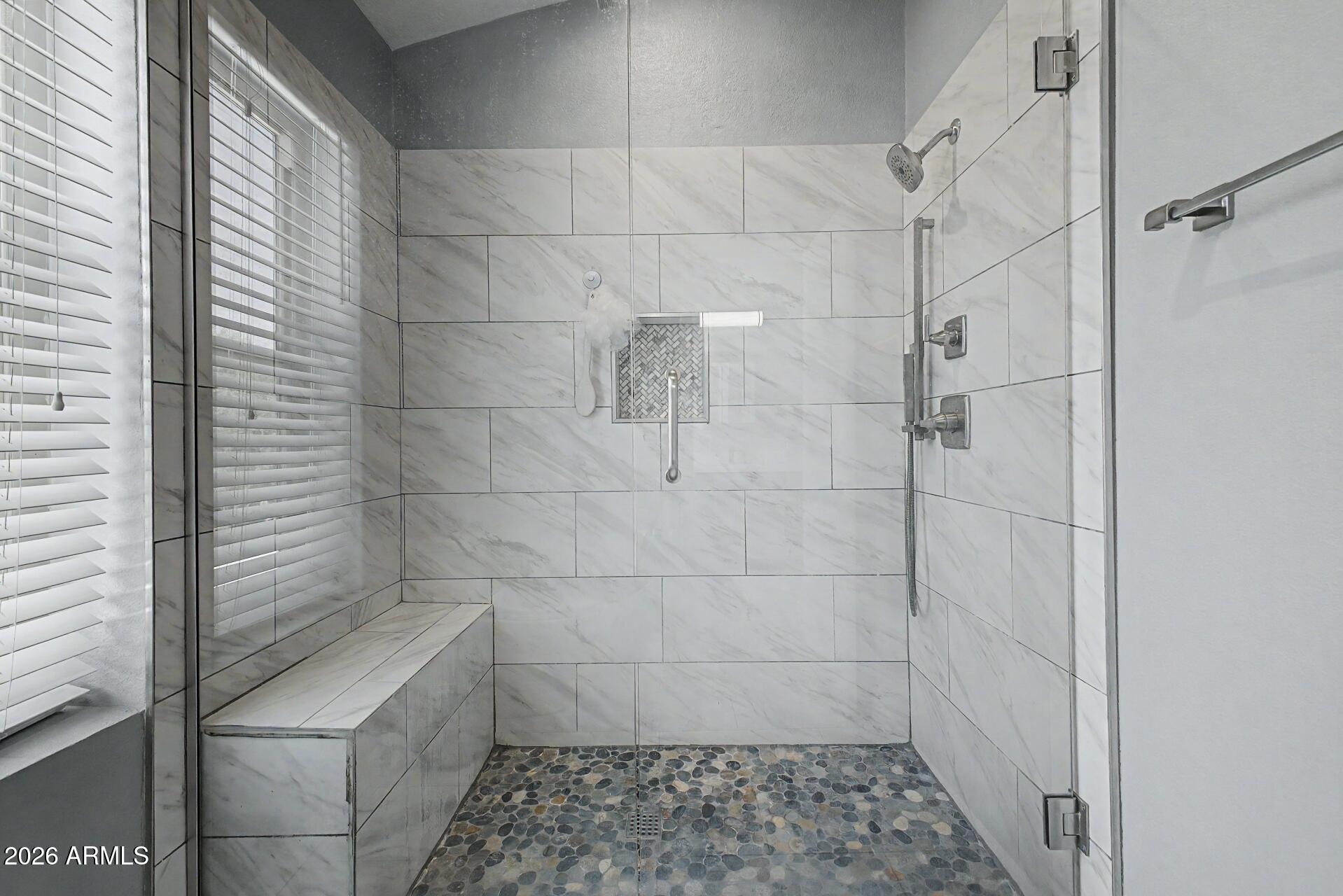 HONEYRIDGE MANOR - Residential