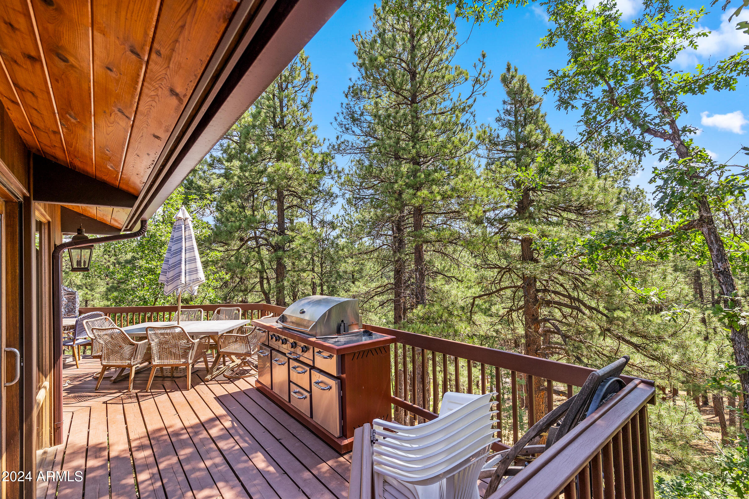 FOREST HIGHLANDS - Residential