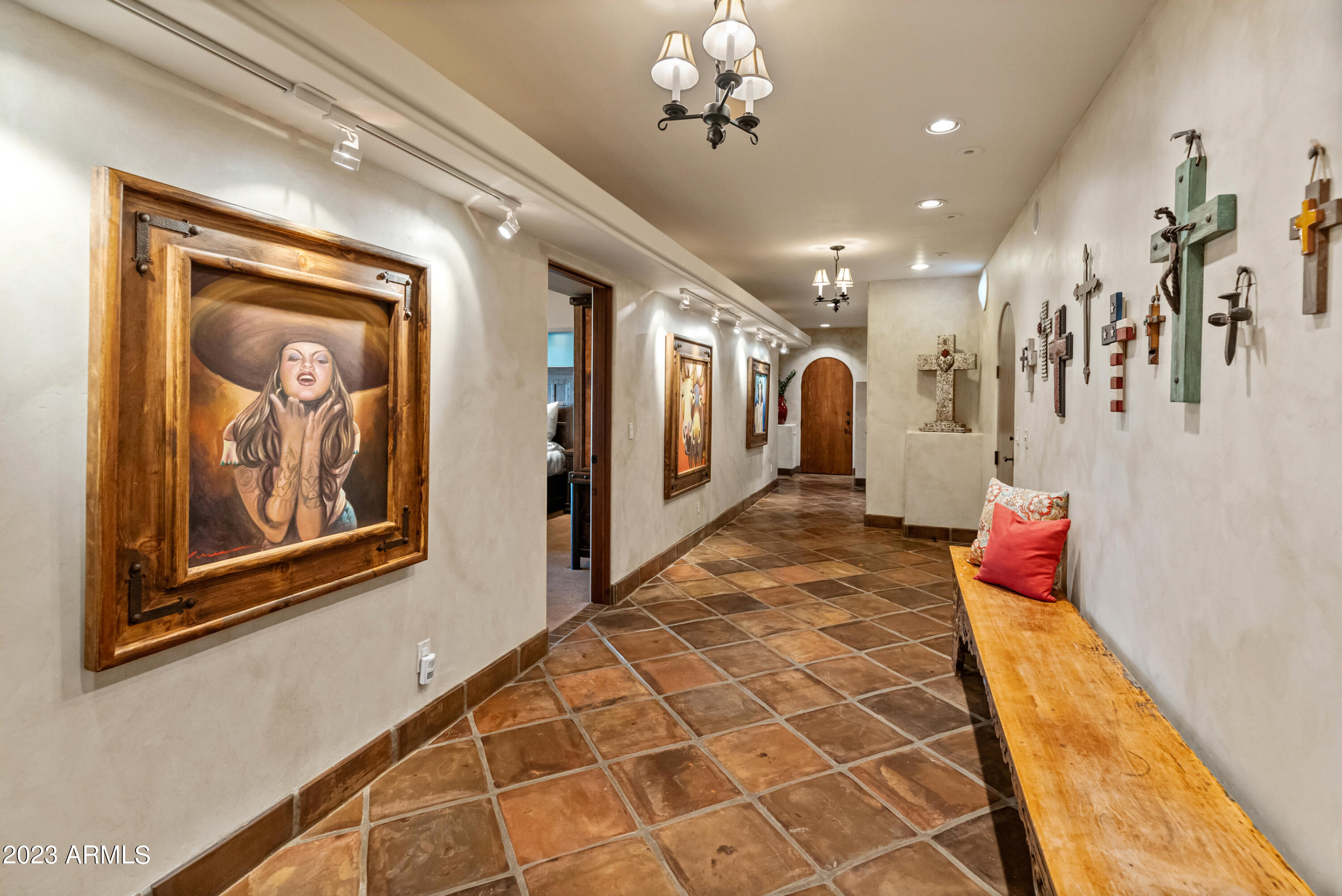 Amazing Estate on 5 Acres - Residential