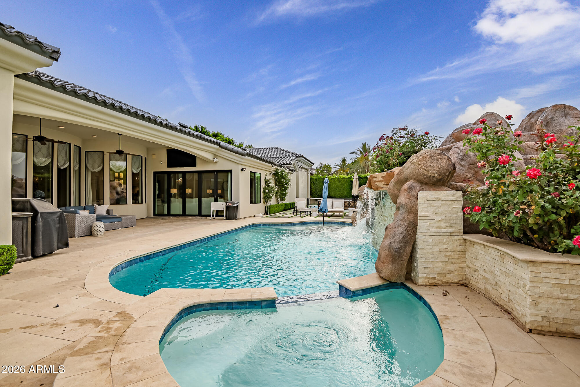 HERMOSA VISTAS - Residential