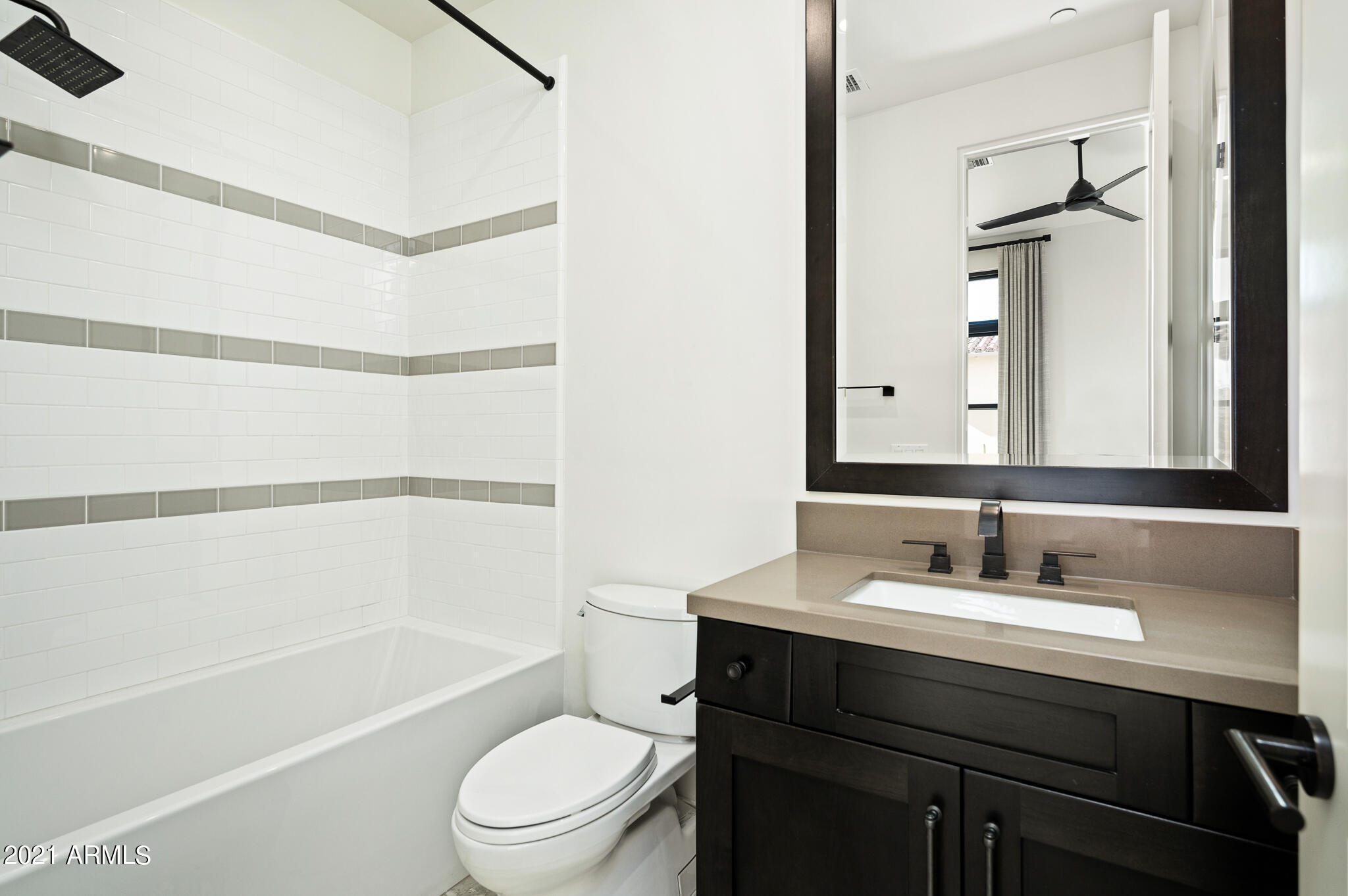WHITE HORSE - Residential