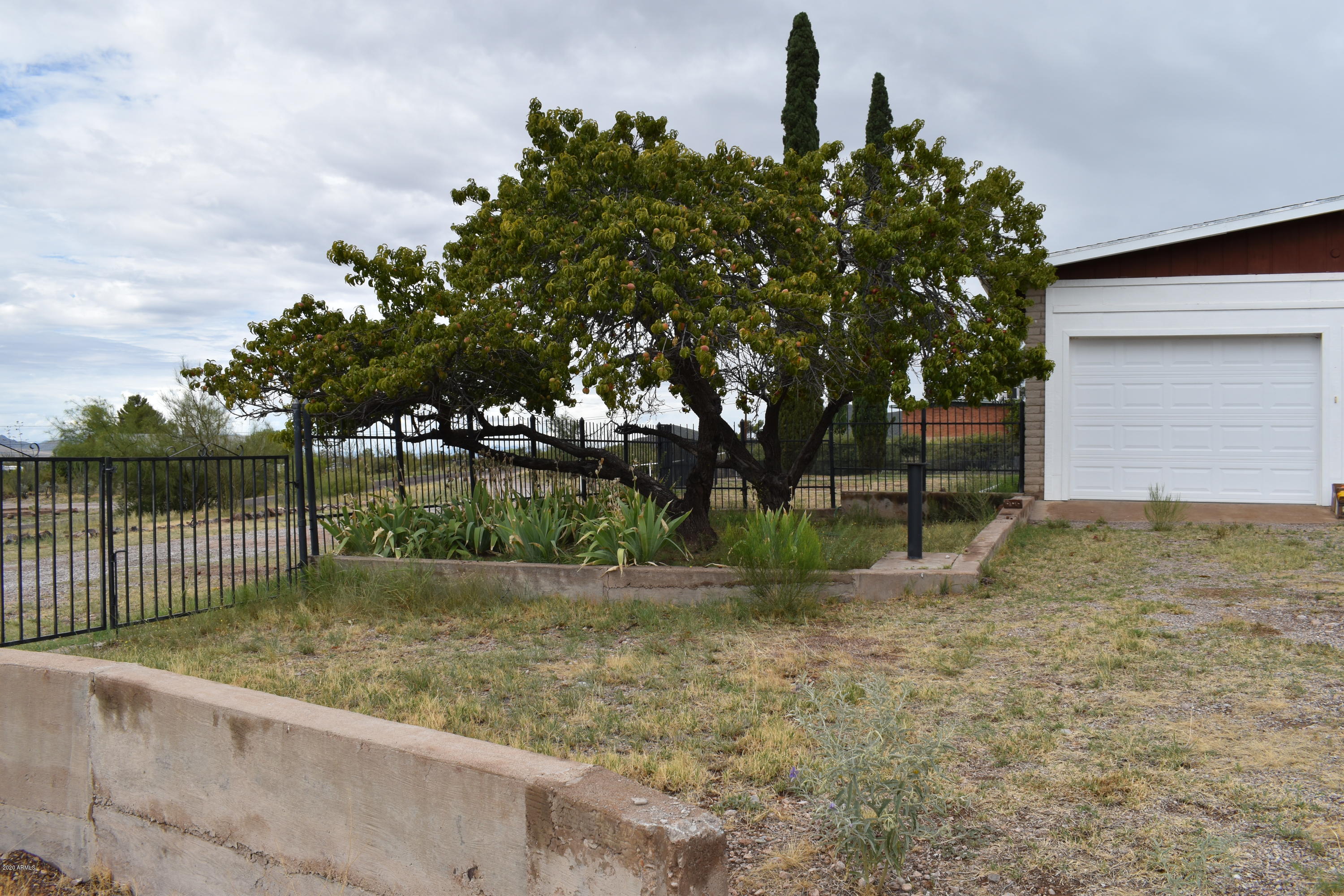 MOUNTAIN RANCH ESTATES UNIT 1 - Residential